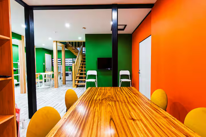 House A　リビングテーブル