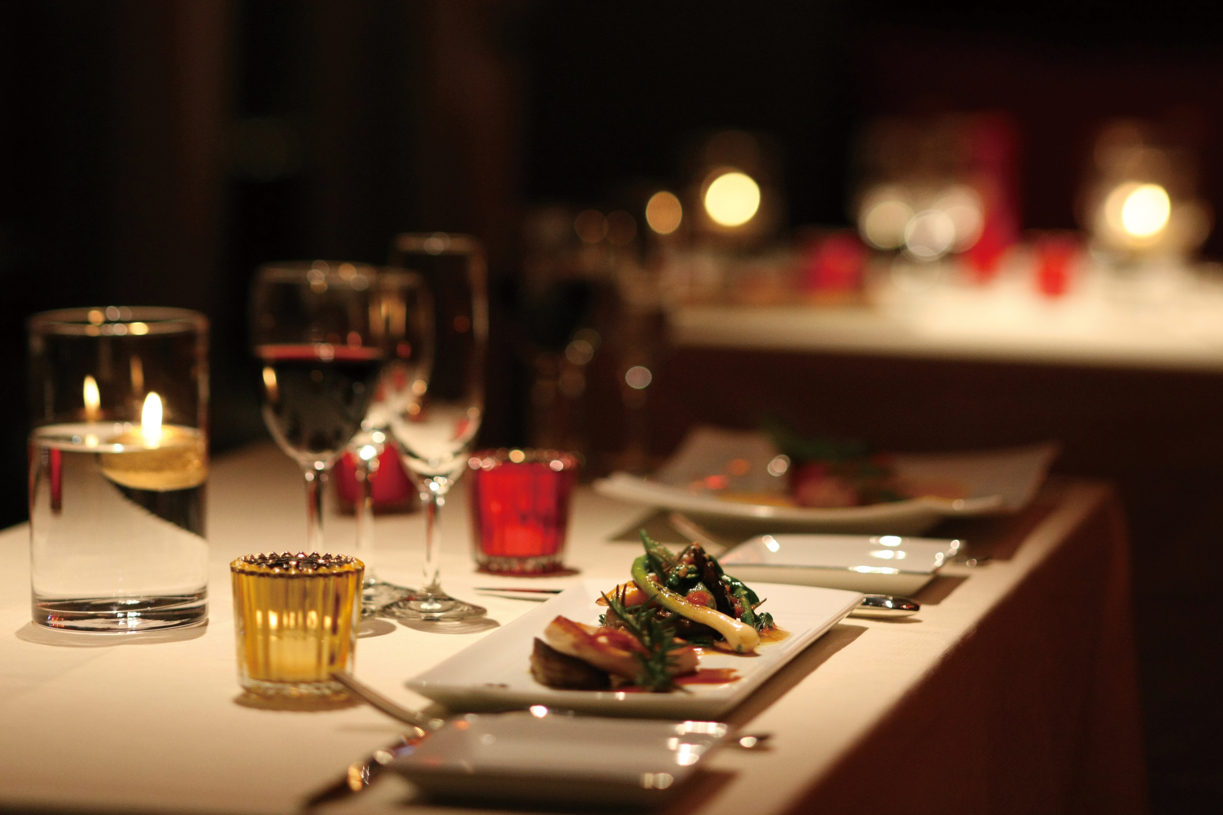 レストラン（テーブル）