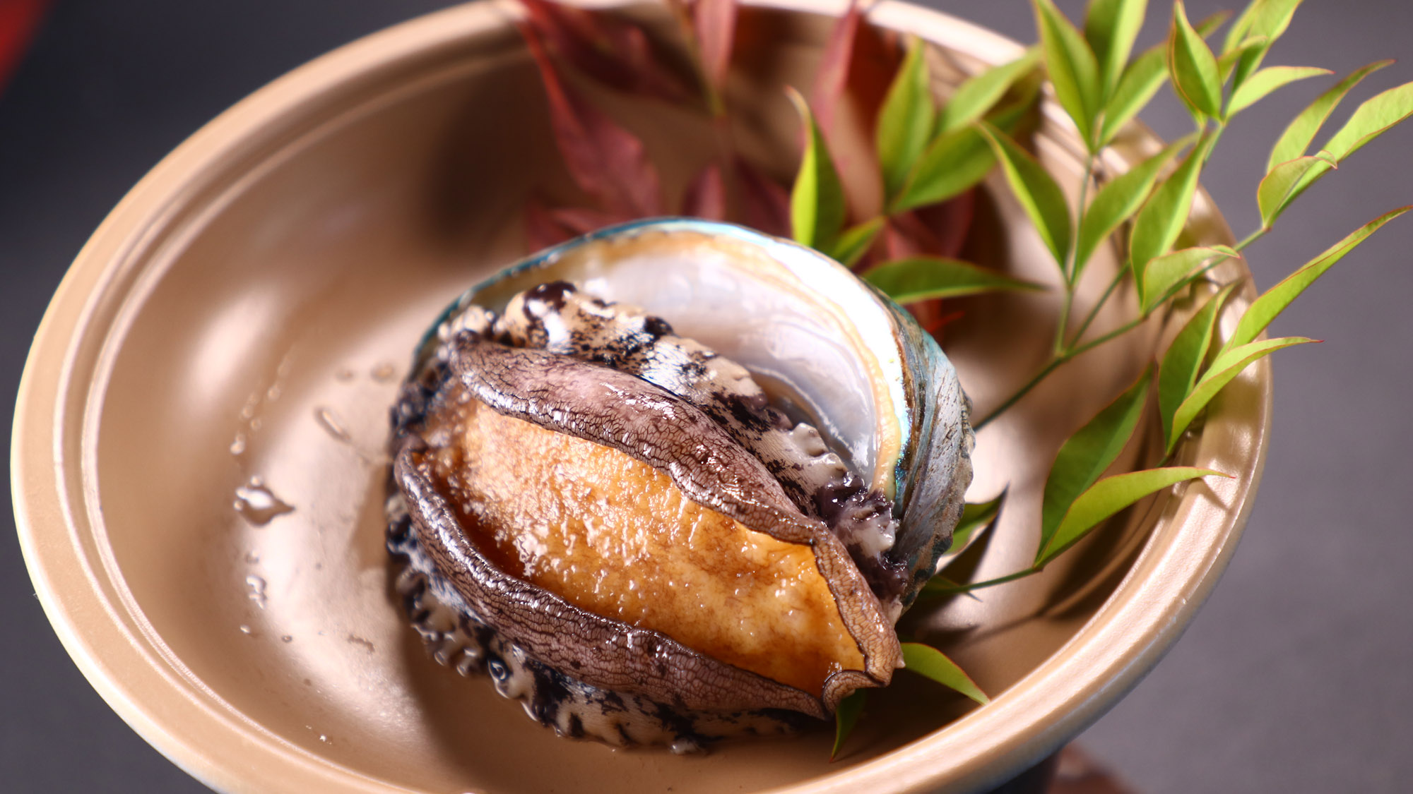 料理_夕食_台物_あわびの陶板焼き