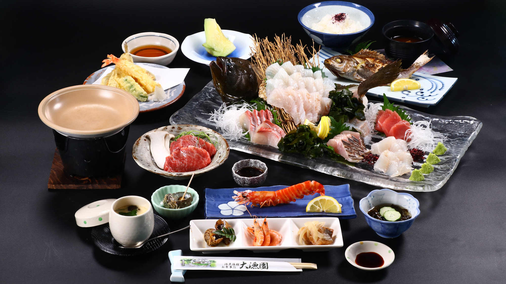 料理_夕食_全体_豪華2食_肉ver