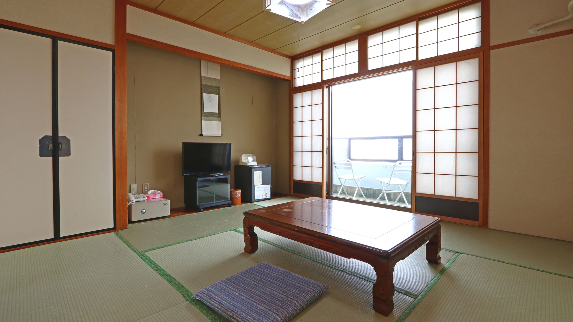 客室_3F客室夏の間。和室8畳のカップル、御夫婦向け客室*