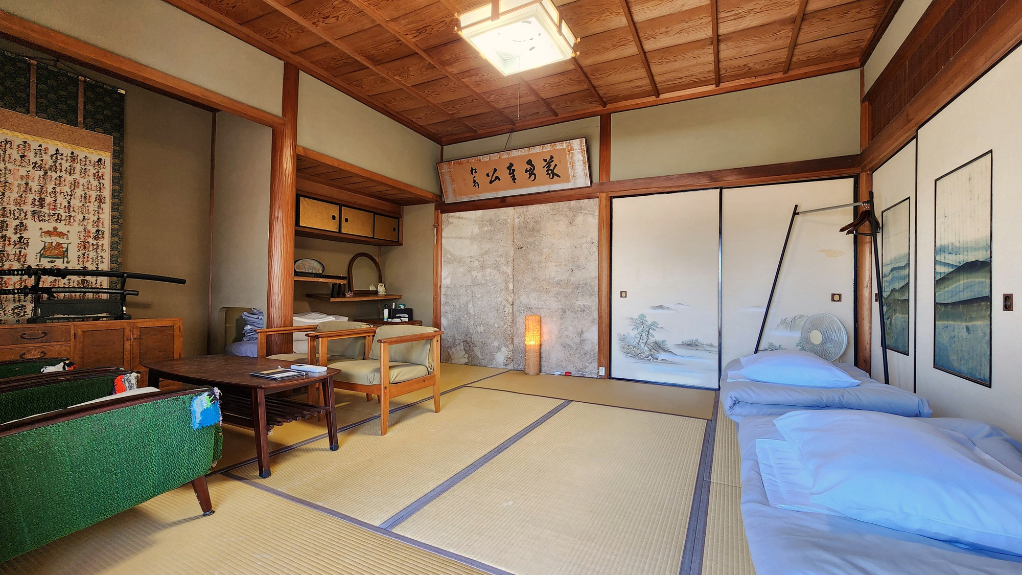 【客室（松）】