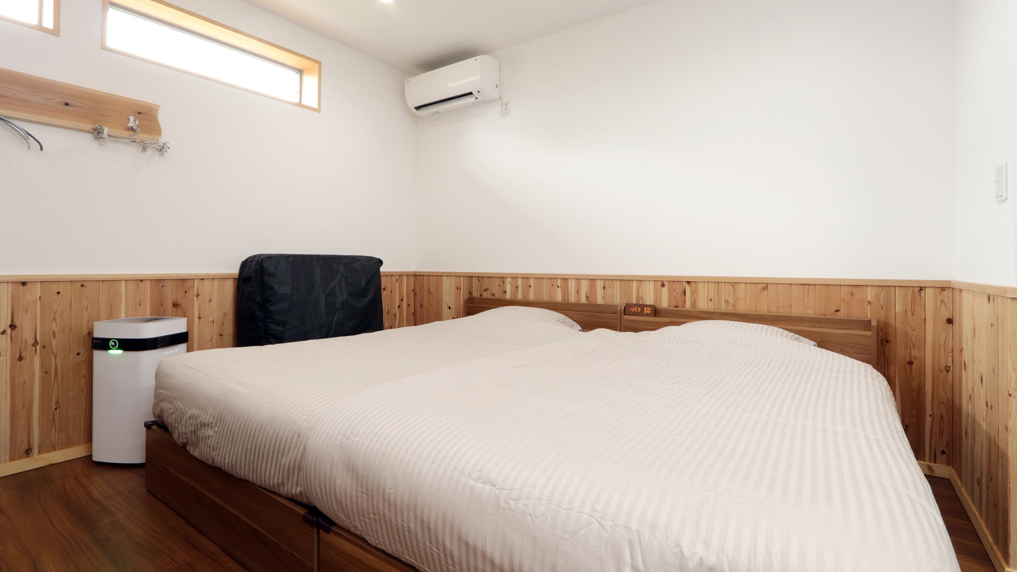 ベッド_LDKのベッドはセミダブルサイズを2つ*