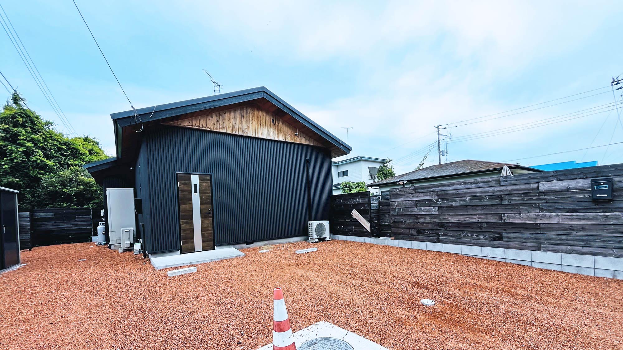 駐車場_施設前に3台駐車可能です*