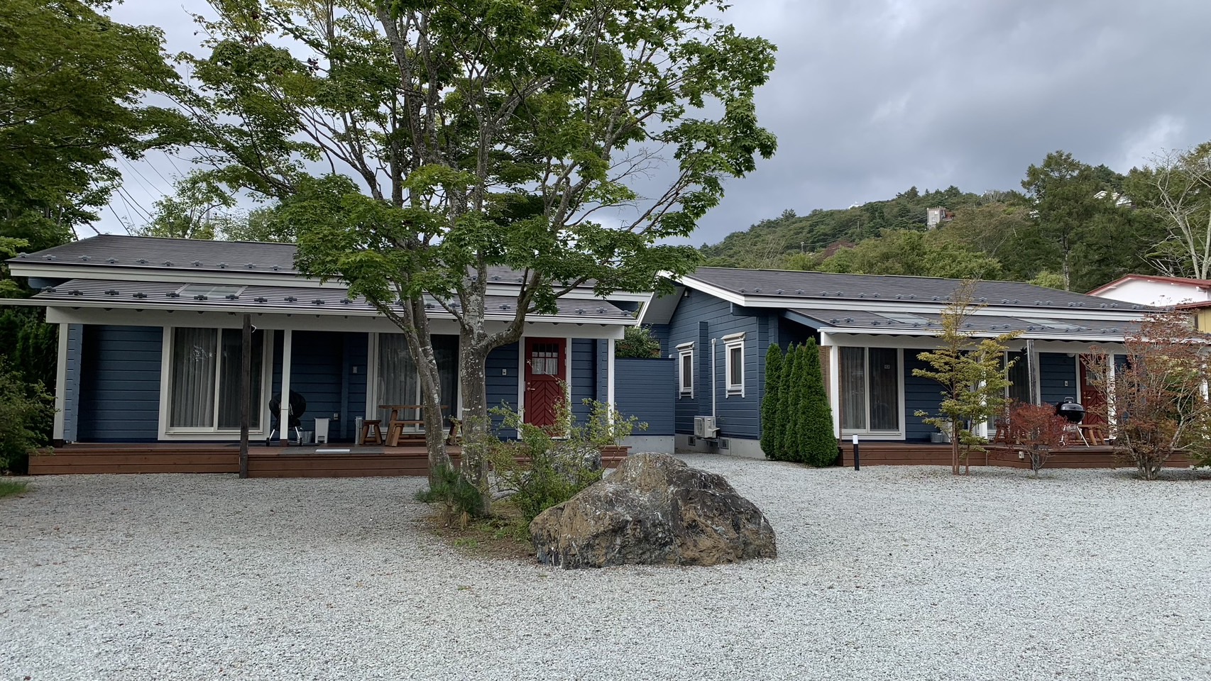 【8名用平屋タイプ】外観・駐車場