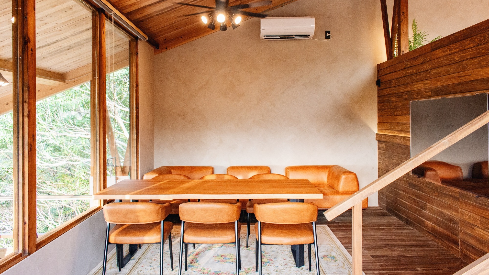 ダイニングルーム