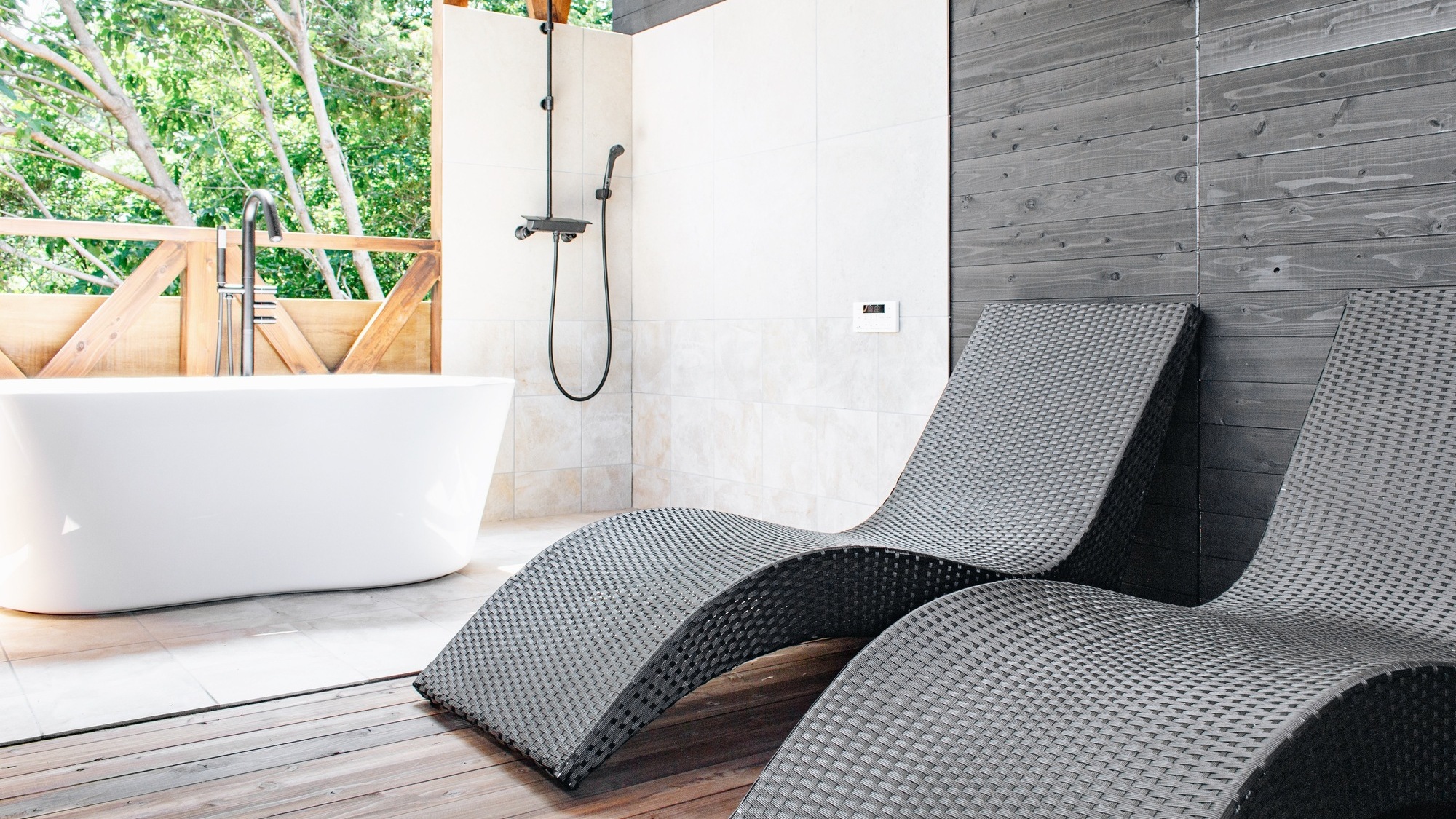 外気浴スペース