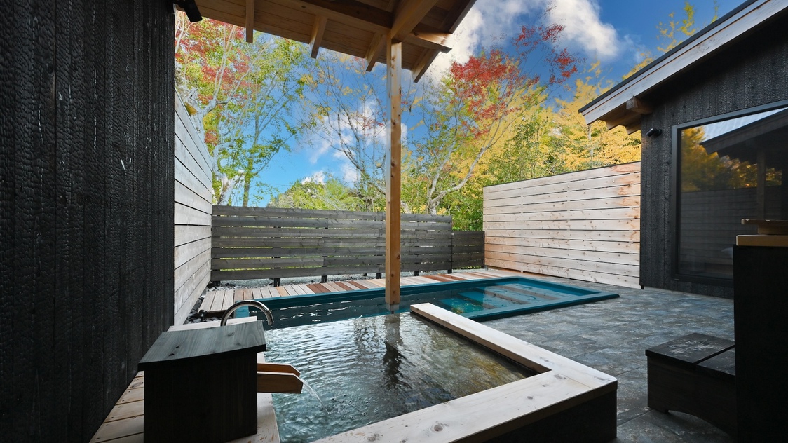 Spa Terrace（day)