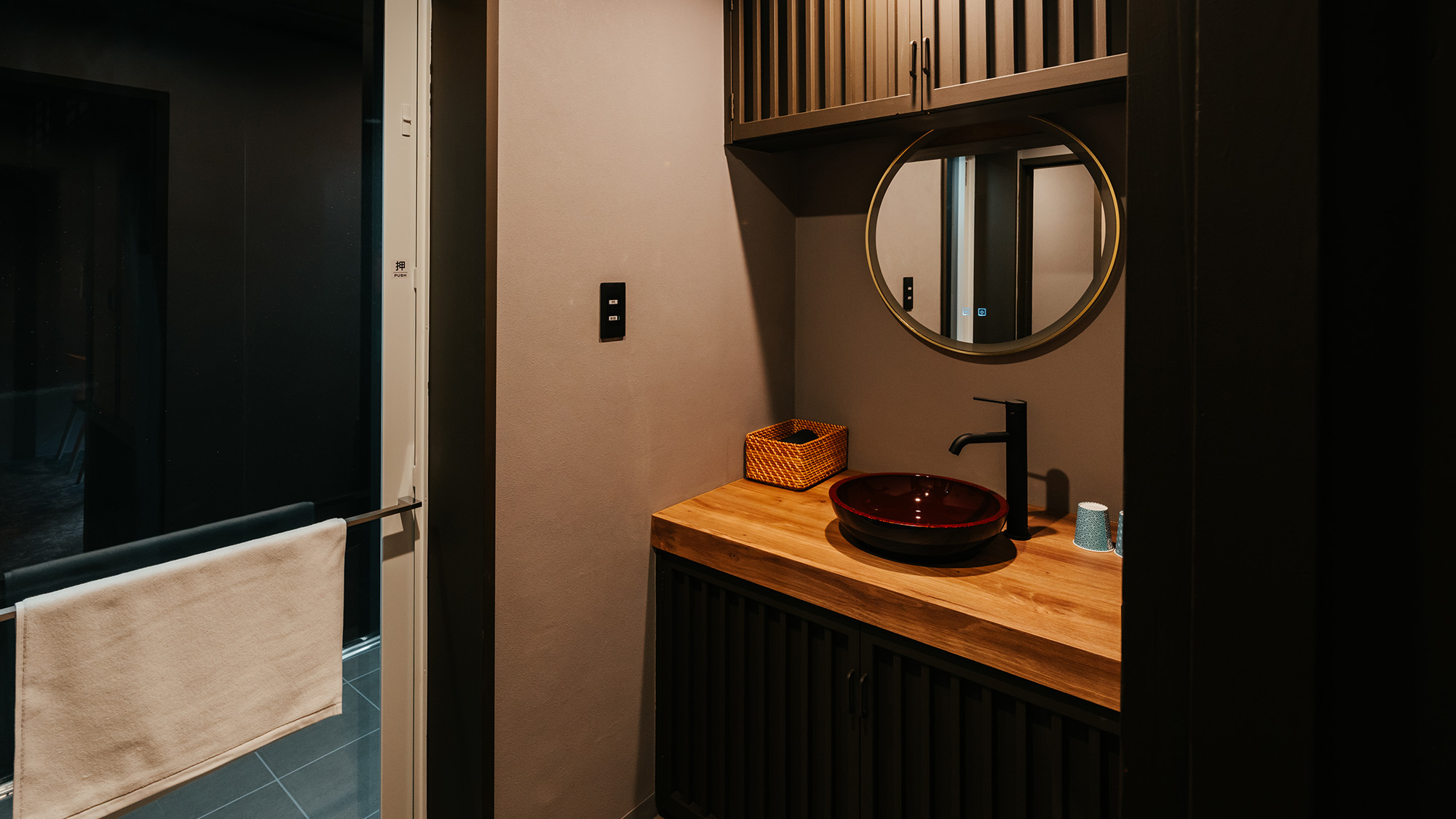 シャワー付ルーム