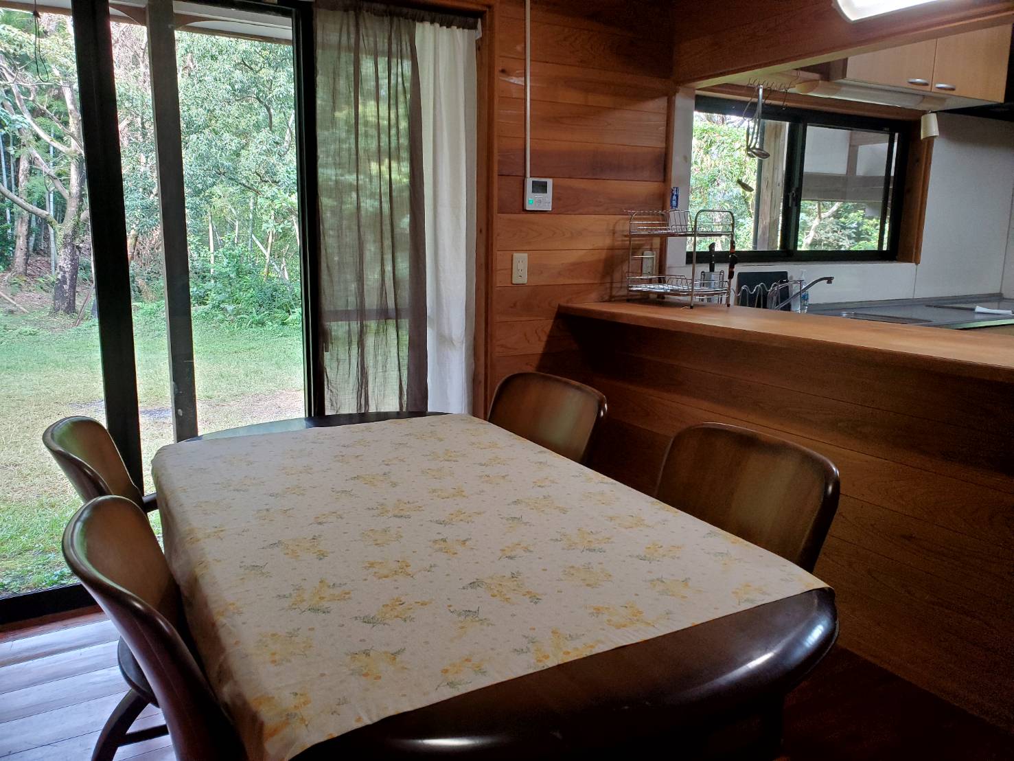 キッチンカウンター