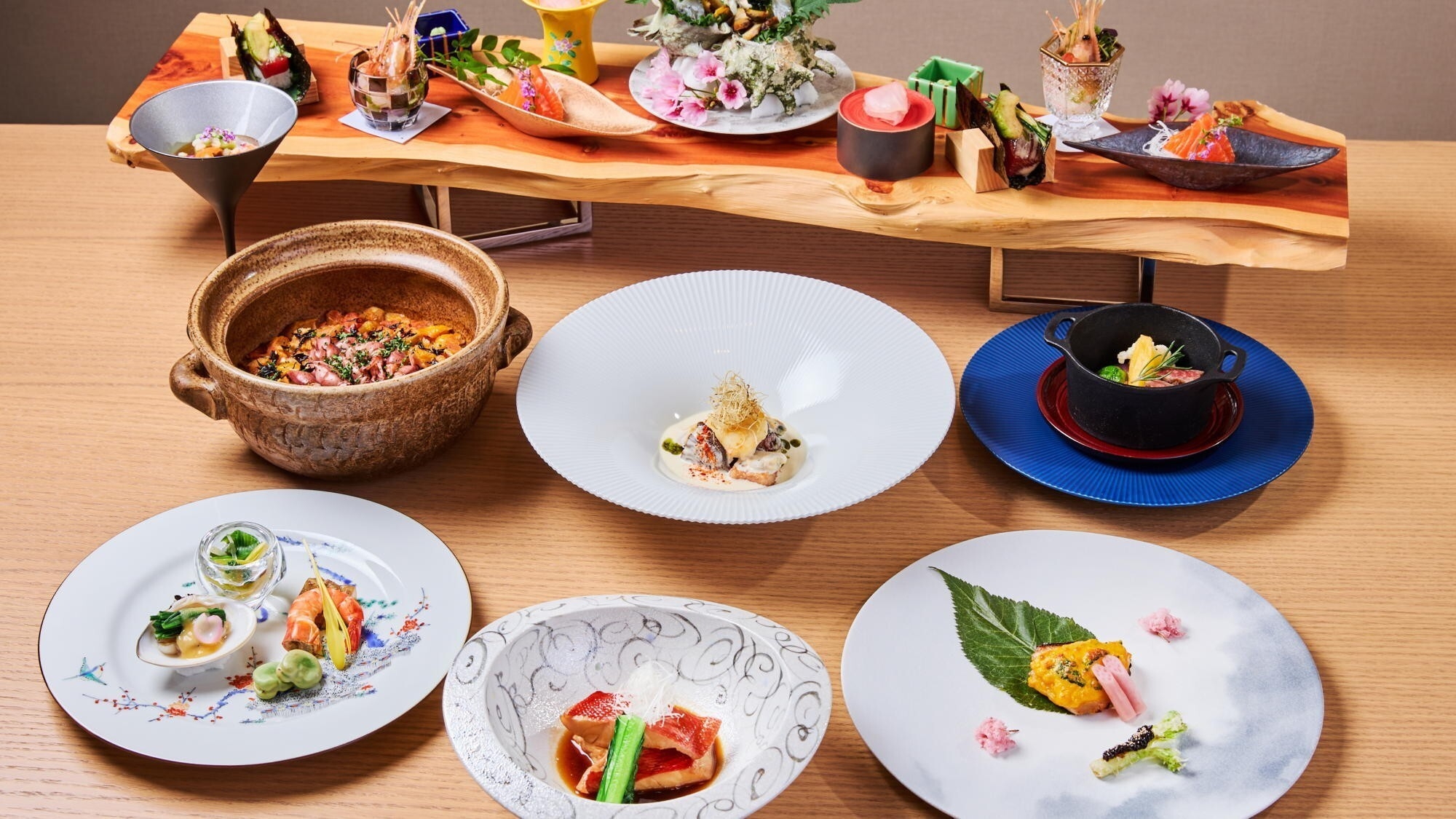 【楽天限定】さき楽30 ダイニング「六つ喜」　自然の恵みを味わう　17:00〜17:30入店＜前半＞