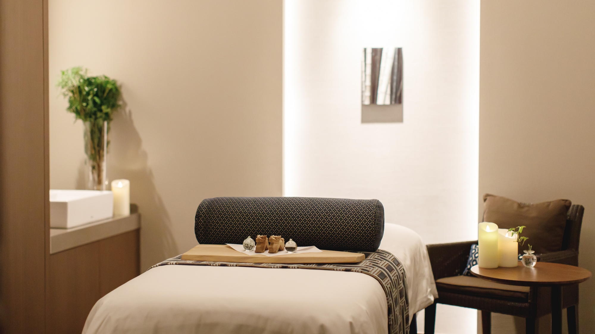【Izusan Spa AIOI】SPA付ボディトリートメント付〜60分1名さま〜（1泊2食付き）