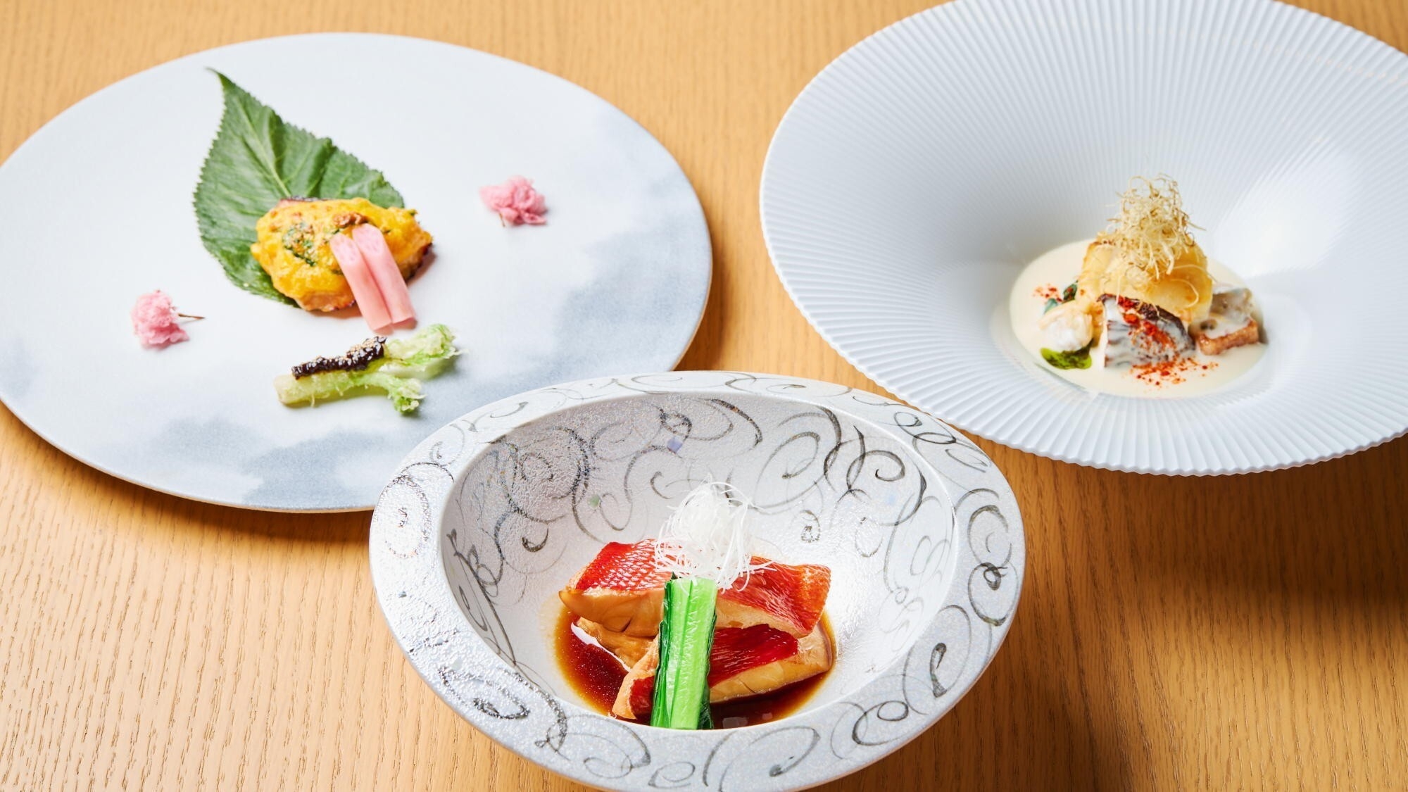 【佳ら久】静と甘−琥珀糖が心をほどく−オリジナル琥珀糖付き—19:00〜19:30入店＜後半＞