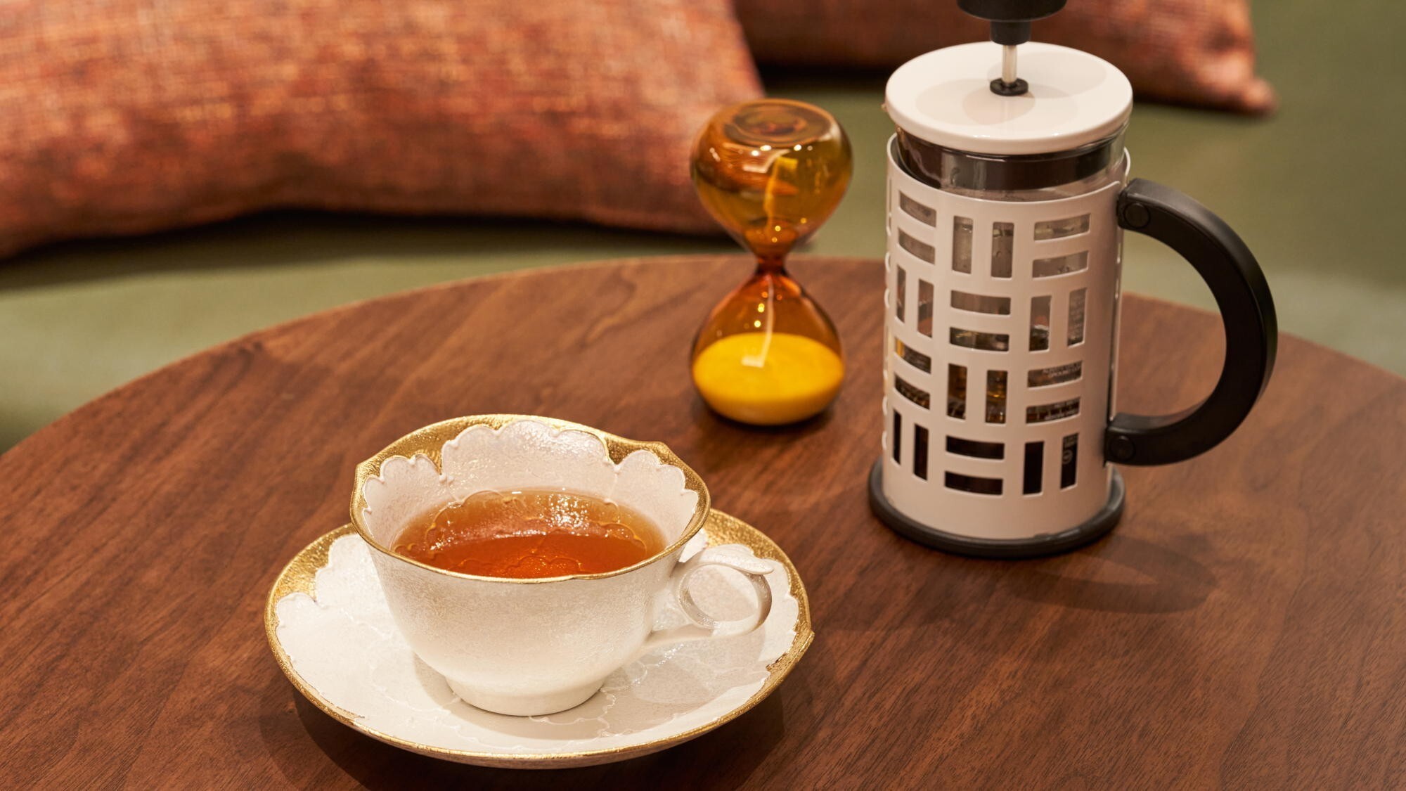 ◆ラウンジ　刻　TOKI｜お好みのコーヒー豆・紅茶をフレンチプレスでご提供。