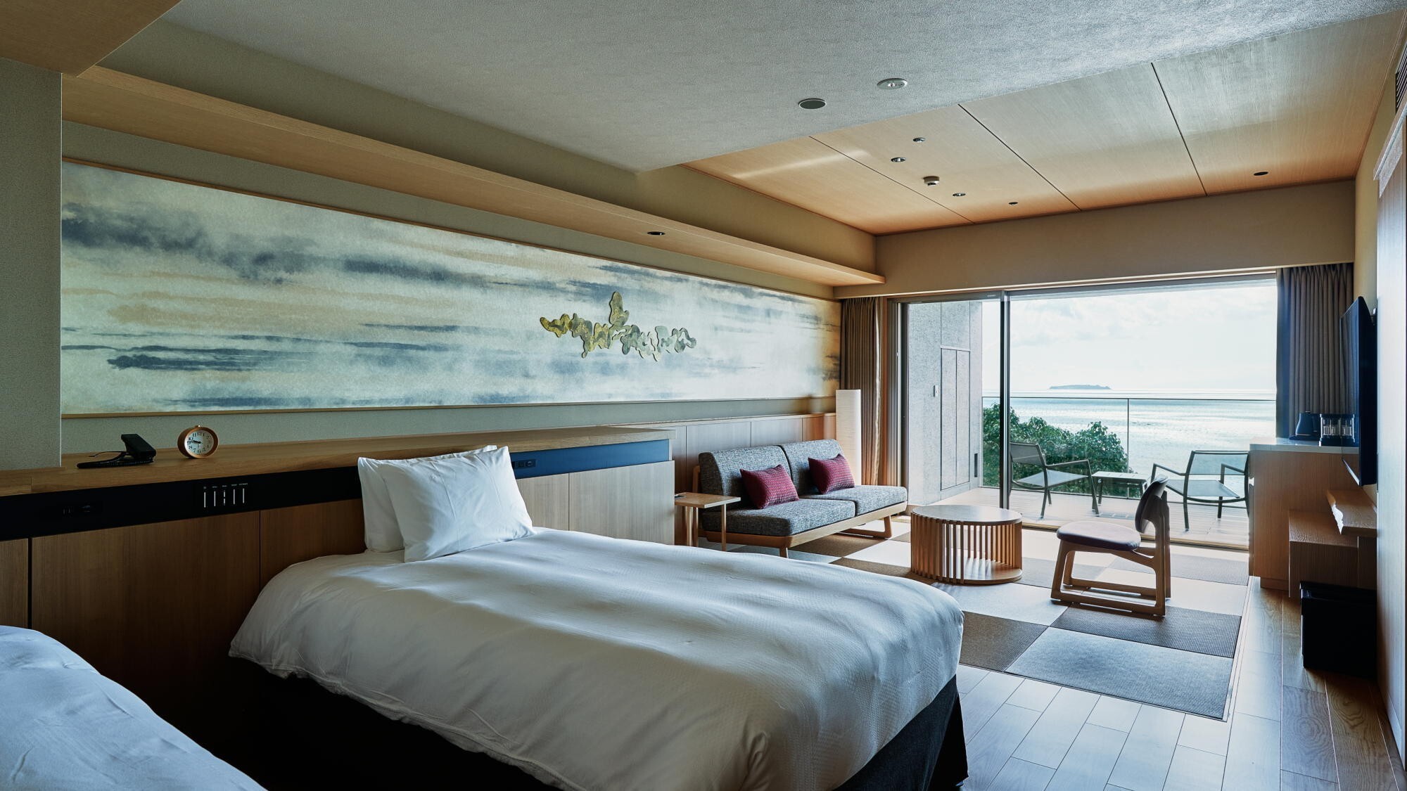 ◆デラックスルーム高層階（和タイプ）|和の美意識が細部にまで息づいた、奥深いお部屋。