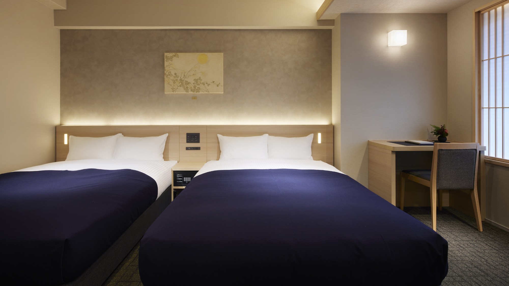 Family Suite 1 Bedroom 5 Beds