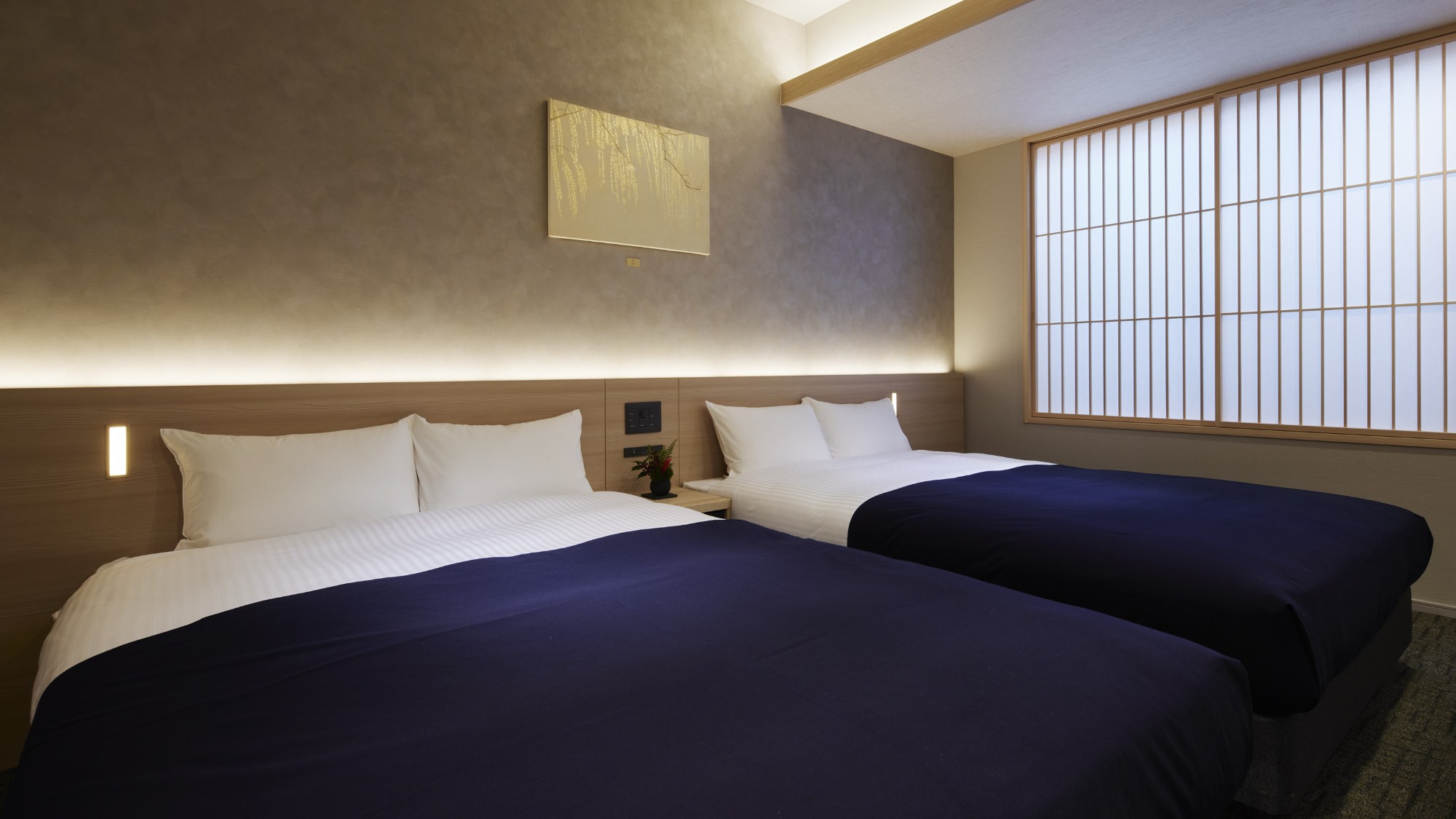 Family Suite 1 Bedroom 5 Beds