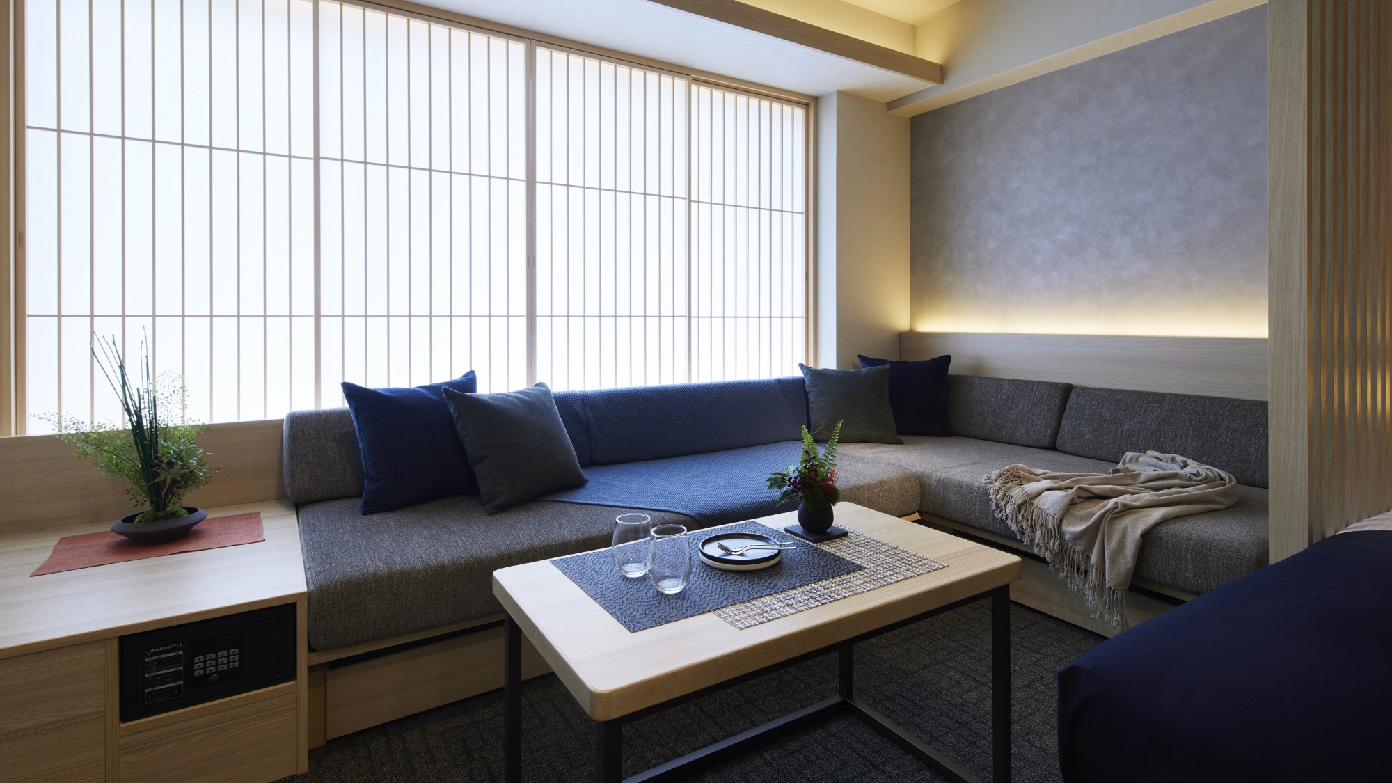 Moderate 4 Beds River view