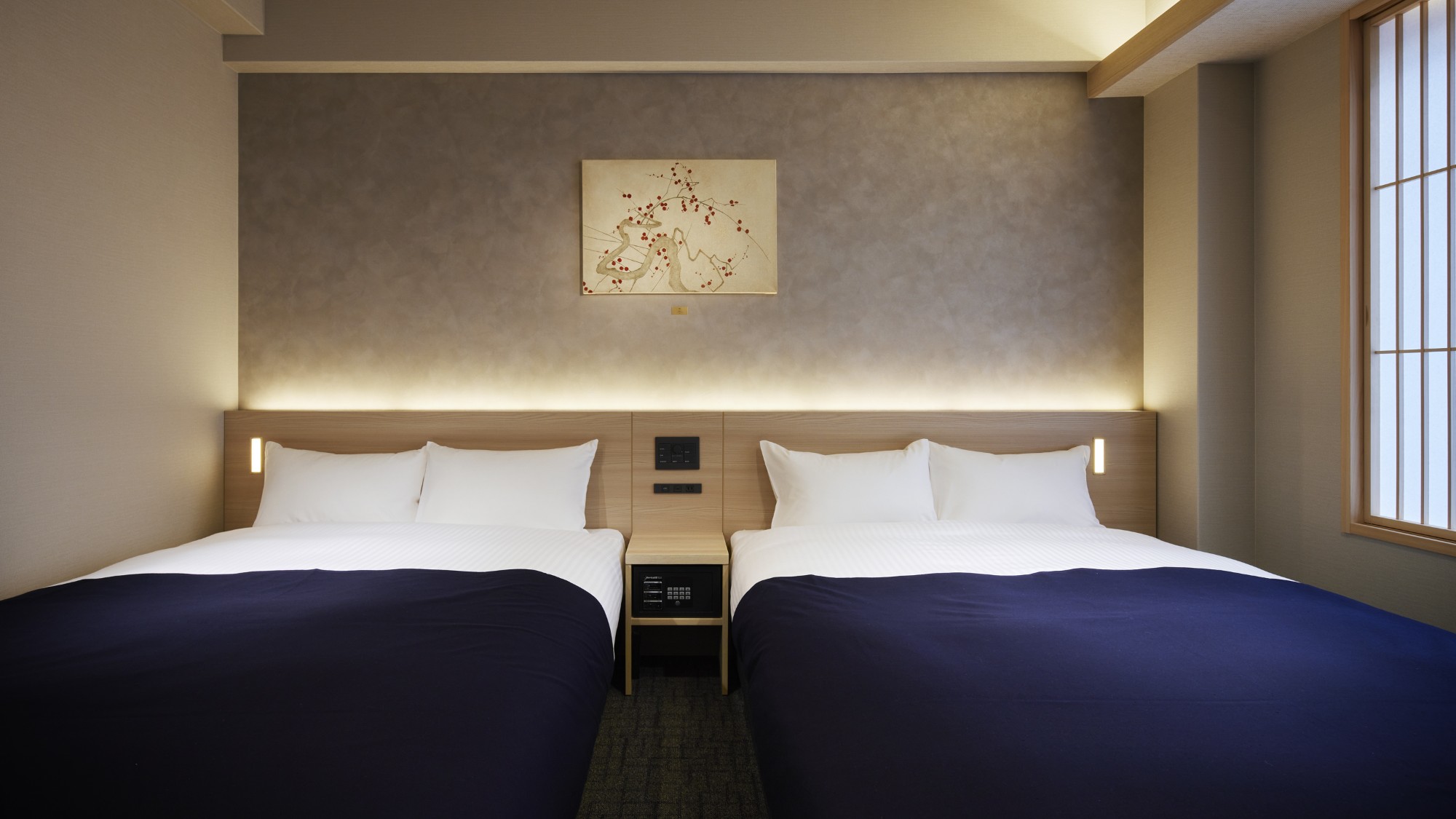 Superior Suite 1 Bedroom with 4 Beds