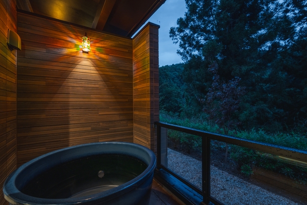 【3つの特典付き】◆素泊まり◆大人の時間を愉しむ宿でお気軽ステイを満喫☆露天風呂付き客室プラン☆