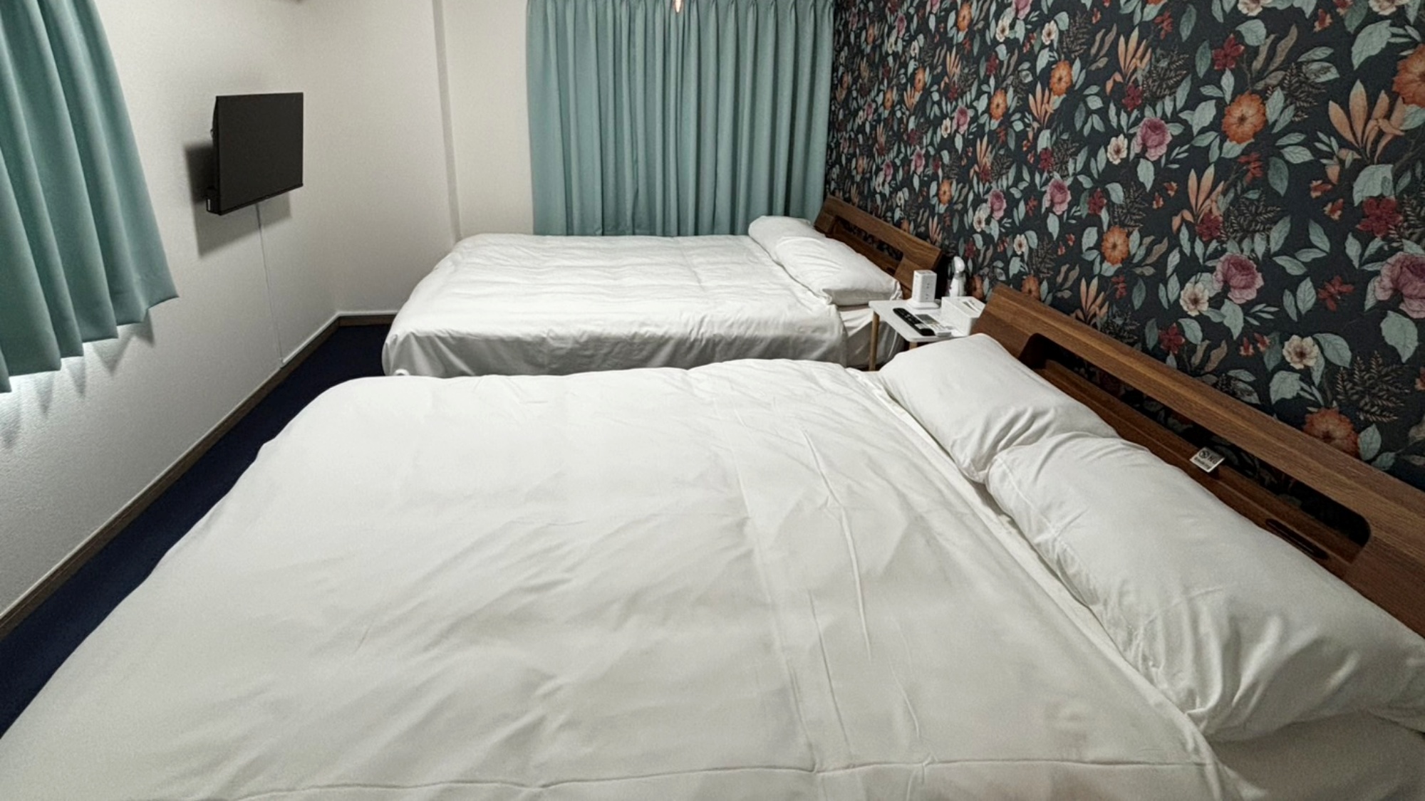 ツインダブルルーム（ダブルベッド2台／定員4名）