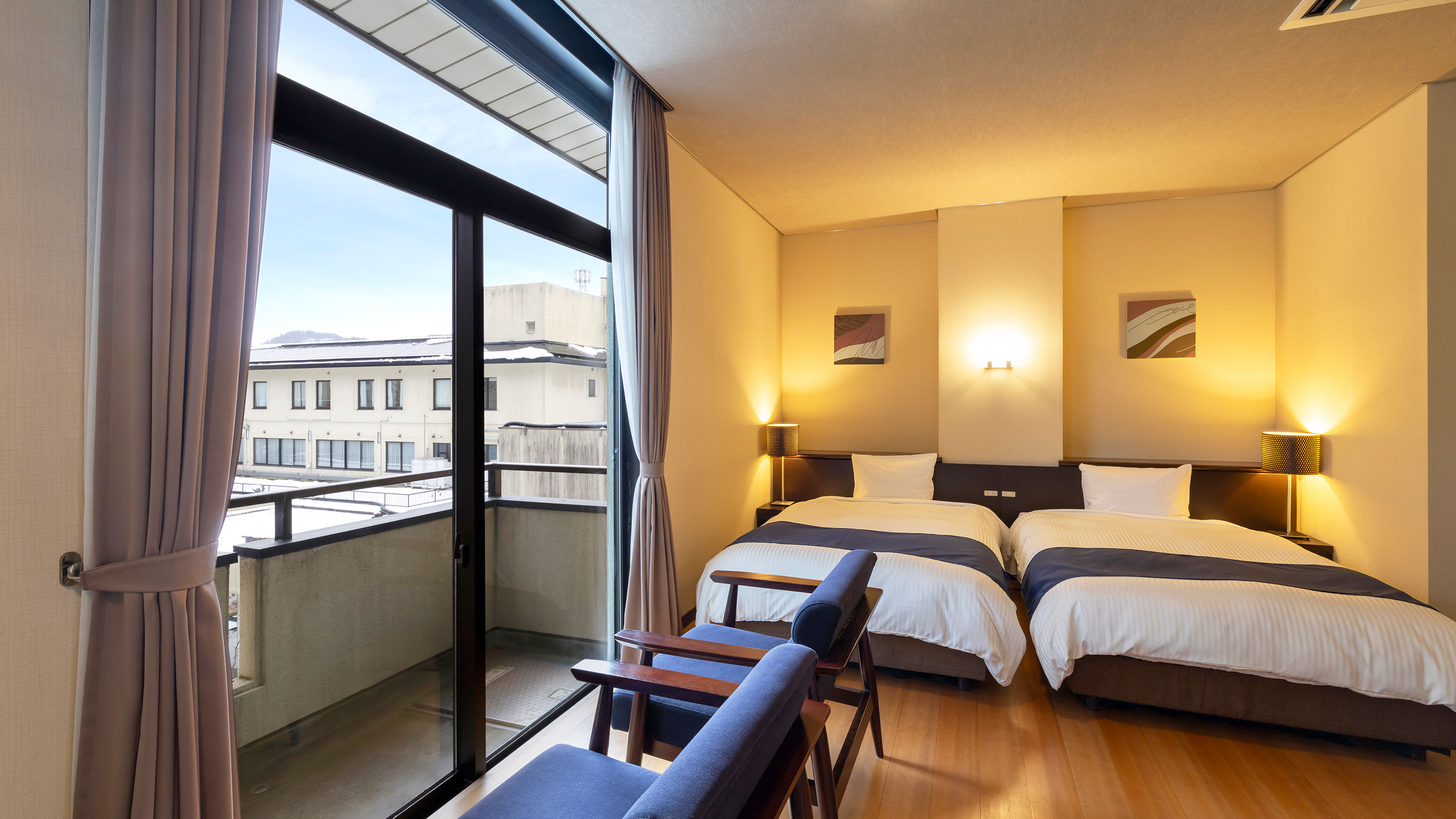 【禁煙】スーペリアツイン シャワーのみ(楓館)