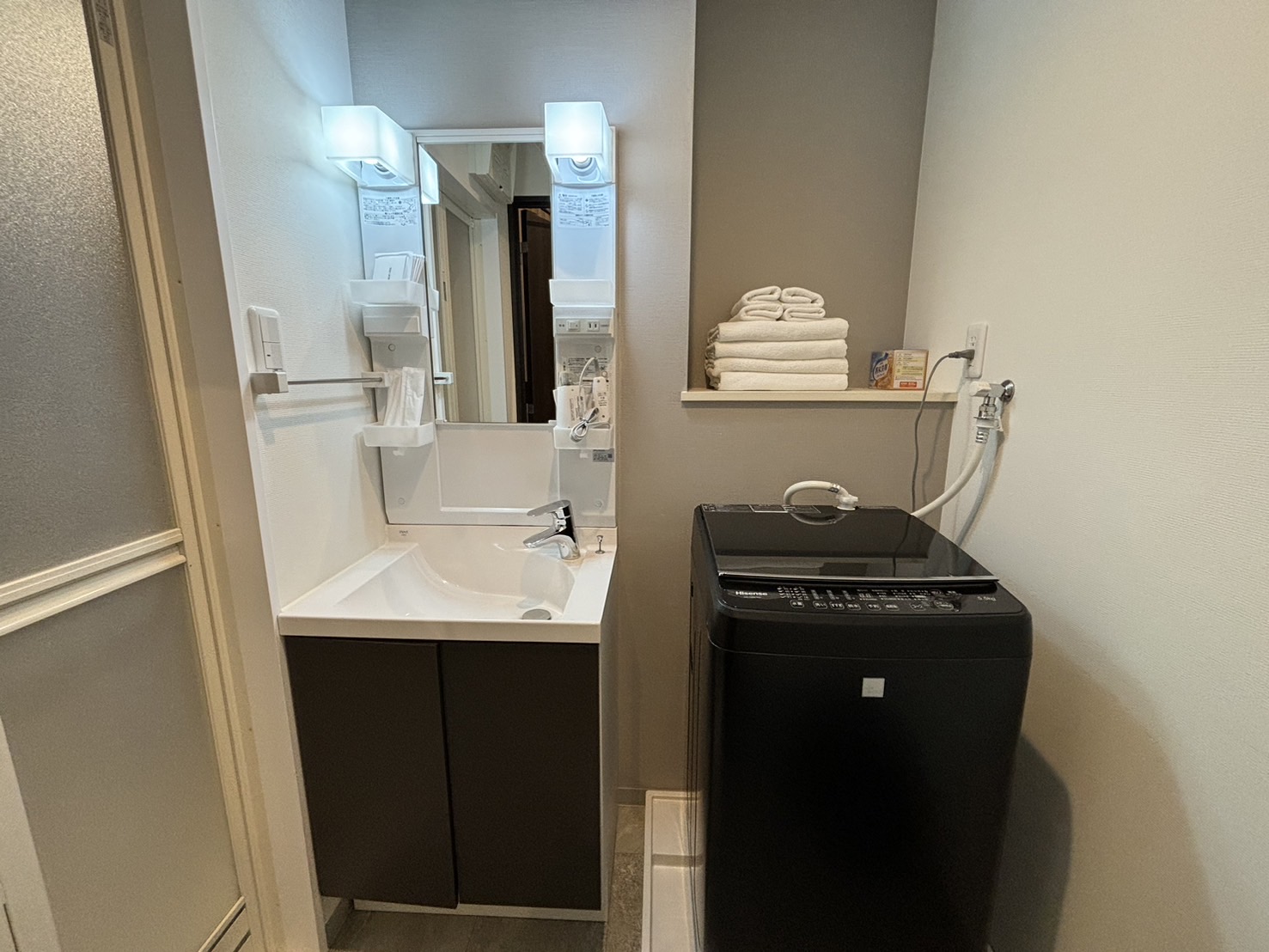 ◆バスルーム(洗面台・洗濯機)