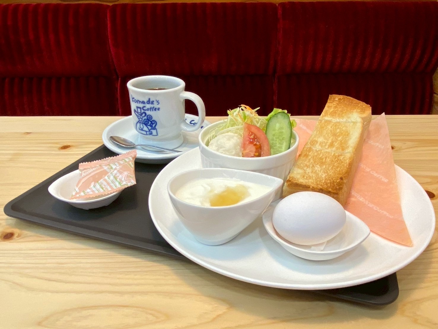コメダ朝食一例