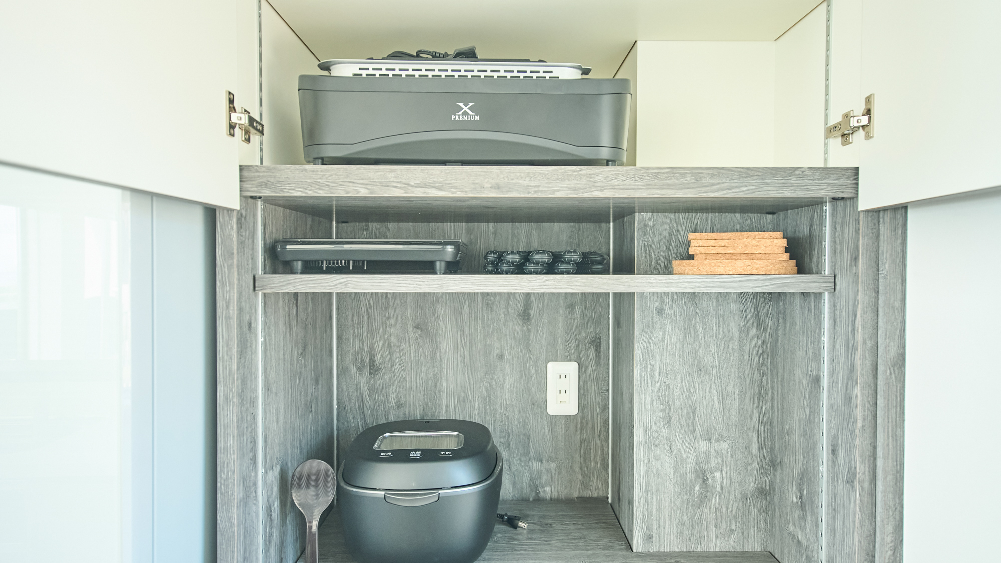 キッチン備品：炊飯器