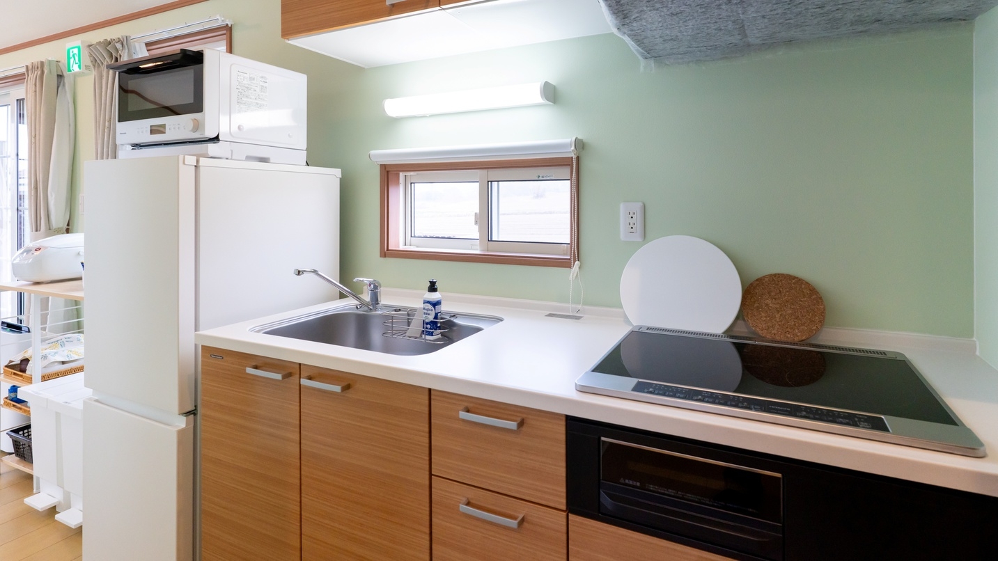 OPEN 記念♪ 　4/30まで　◎　平日がお得です　3〜5名での宿泊は平日１棟料金￥27，600〜