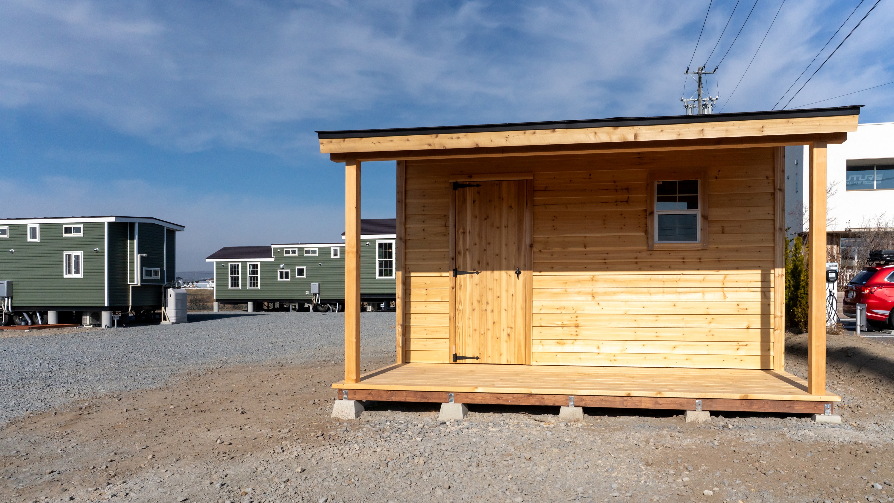 こちらの小屋を目印に♪