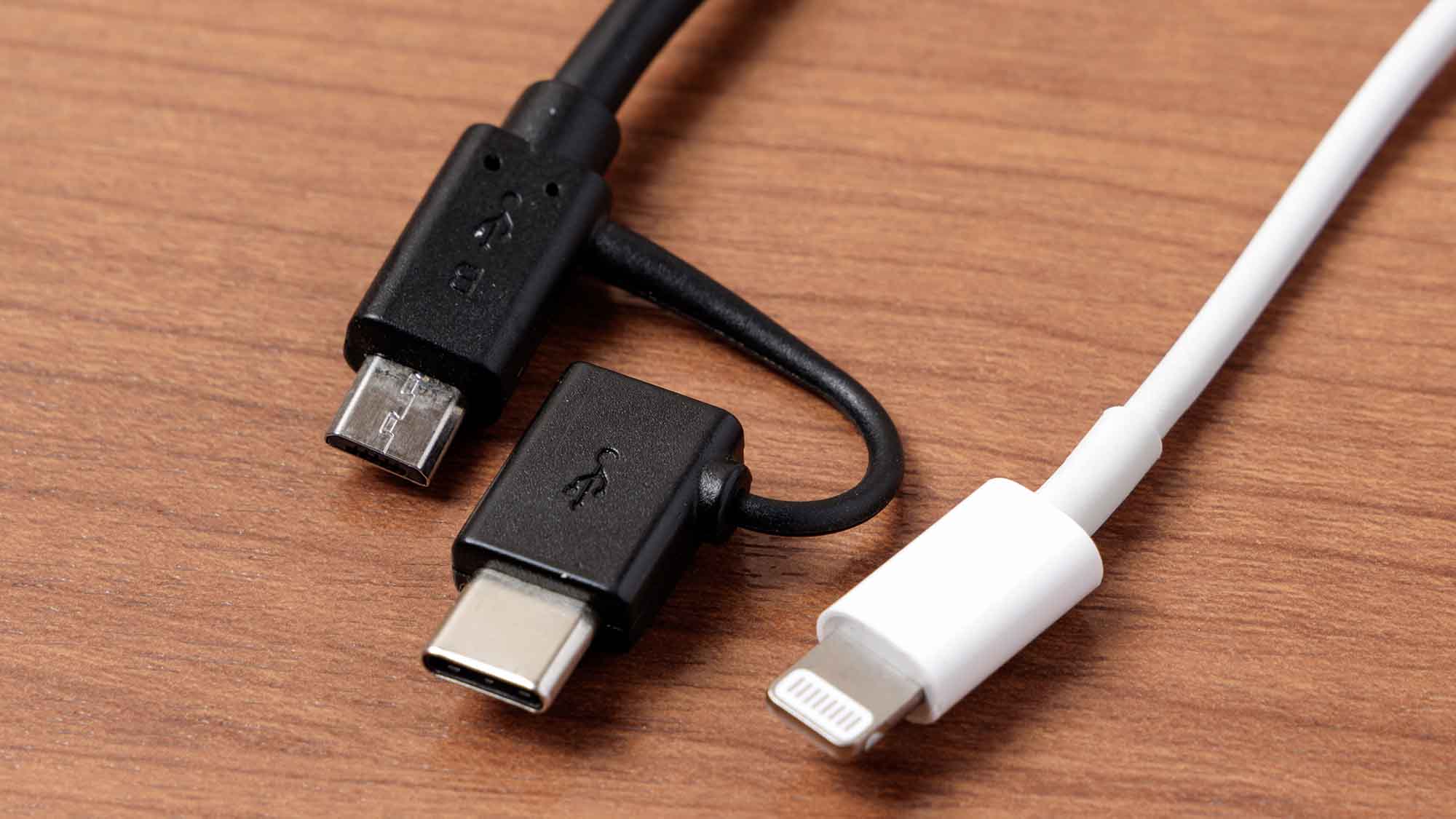 スマホ充電ケーブル