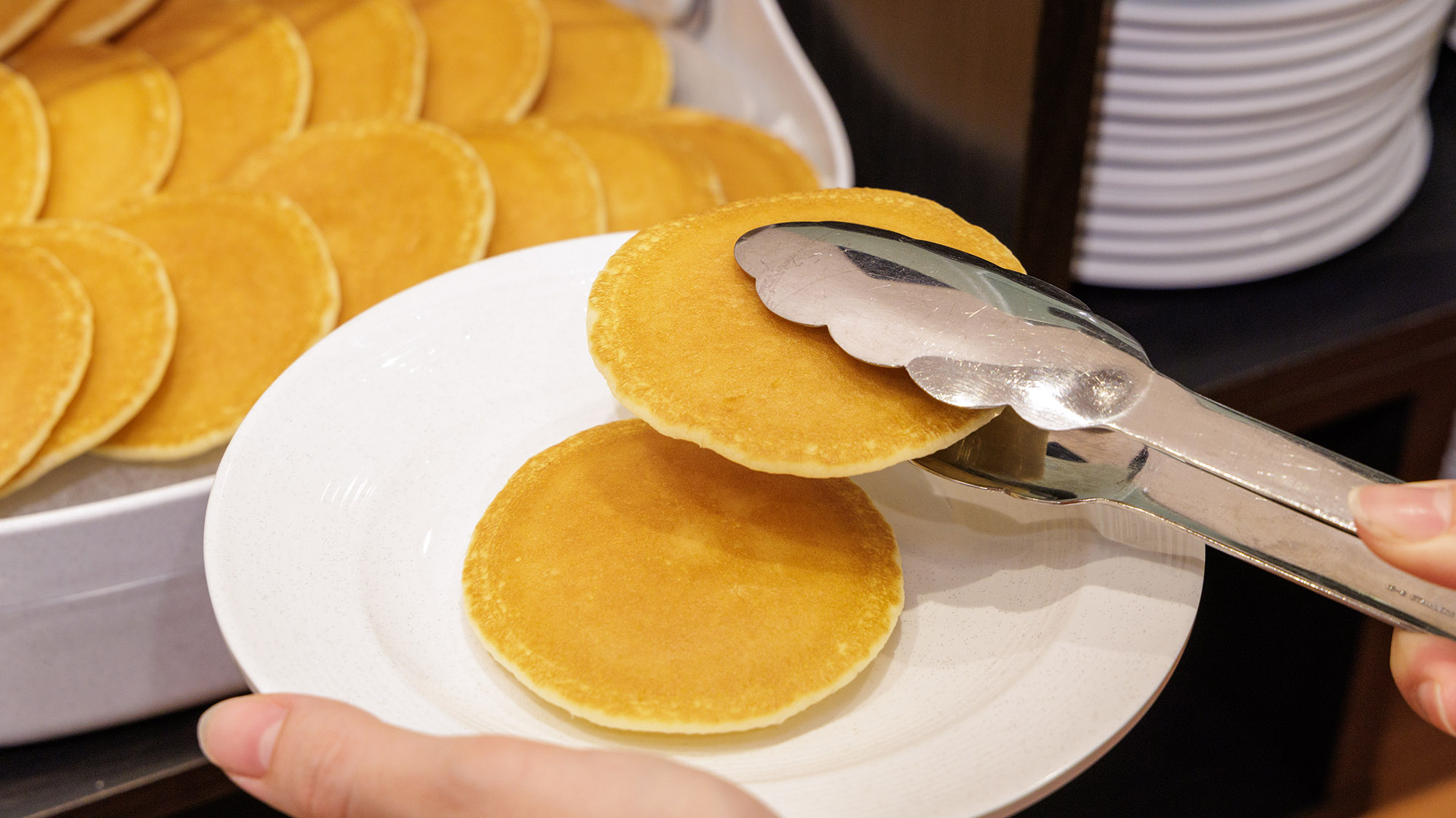 朝食