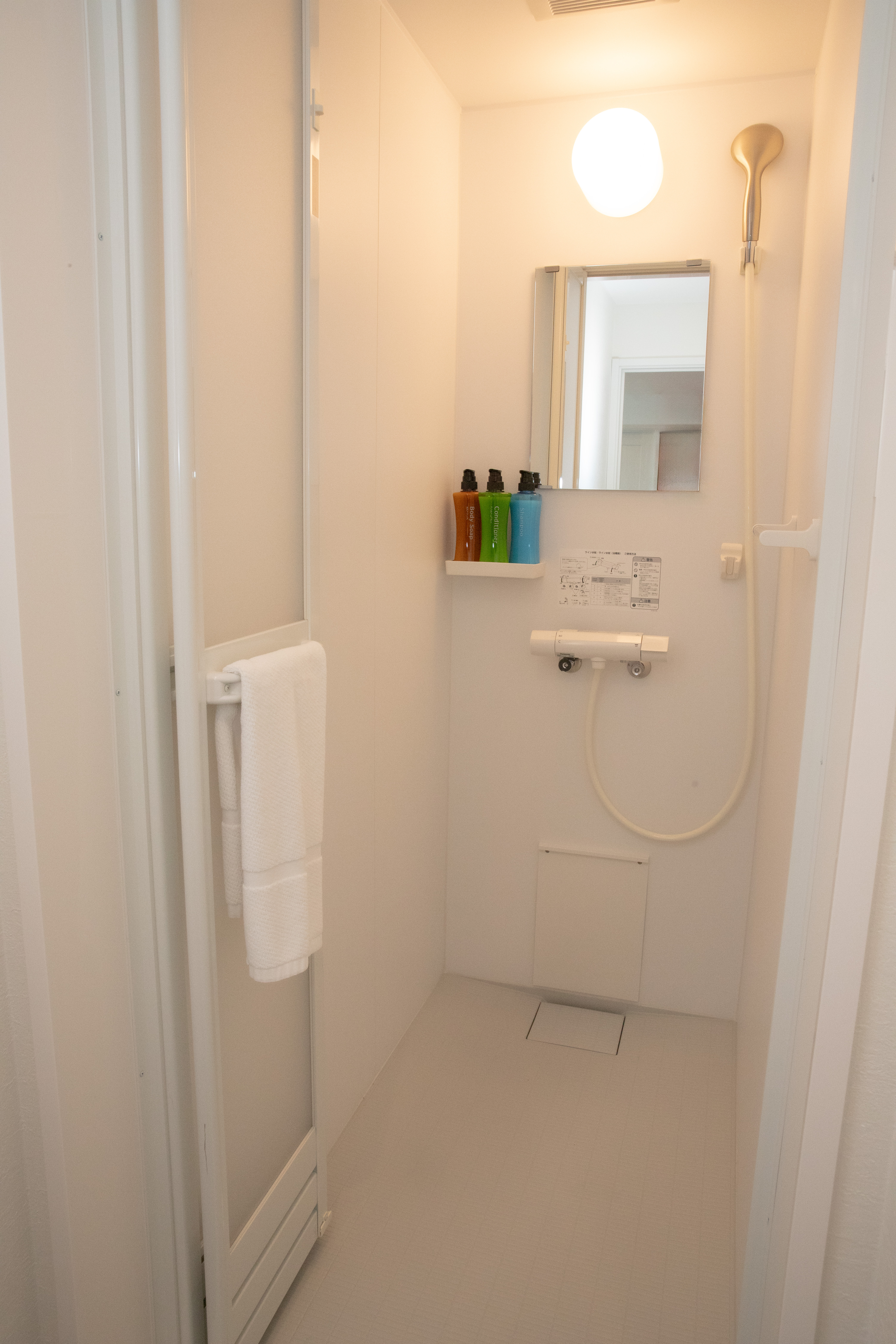 シャワールーム