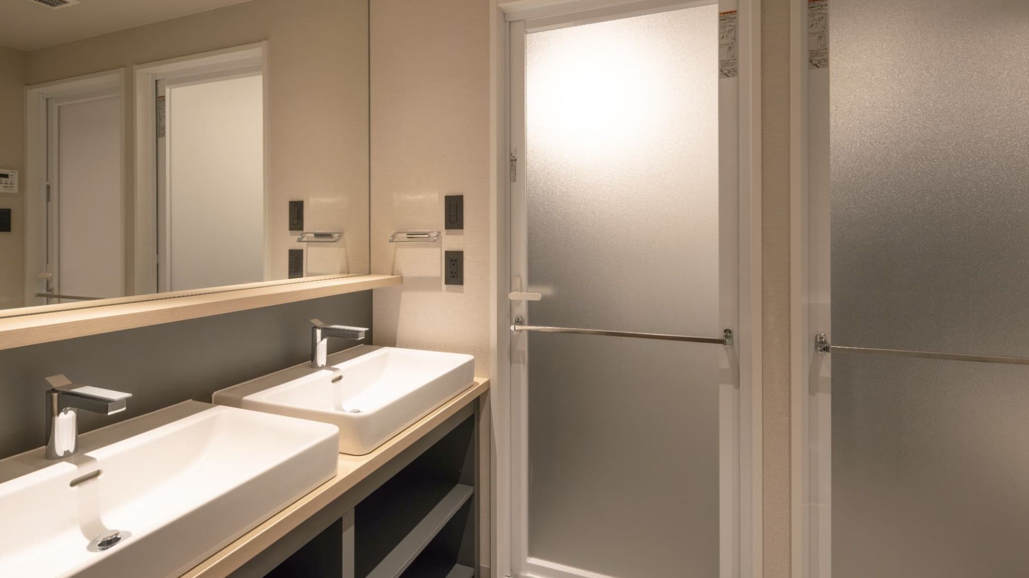 スーペリアバンク