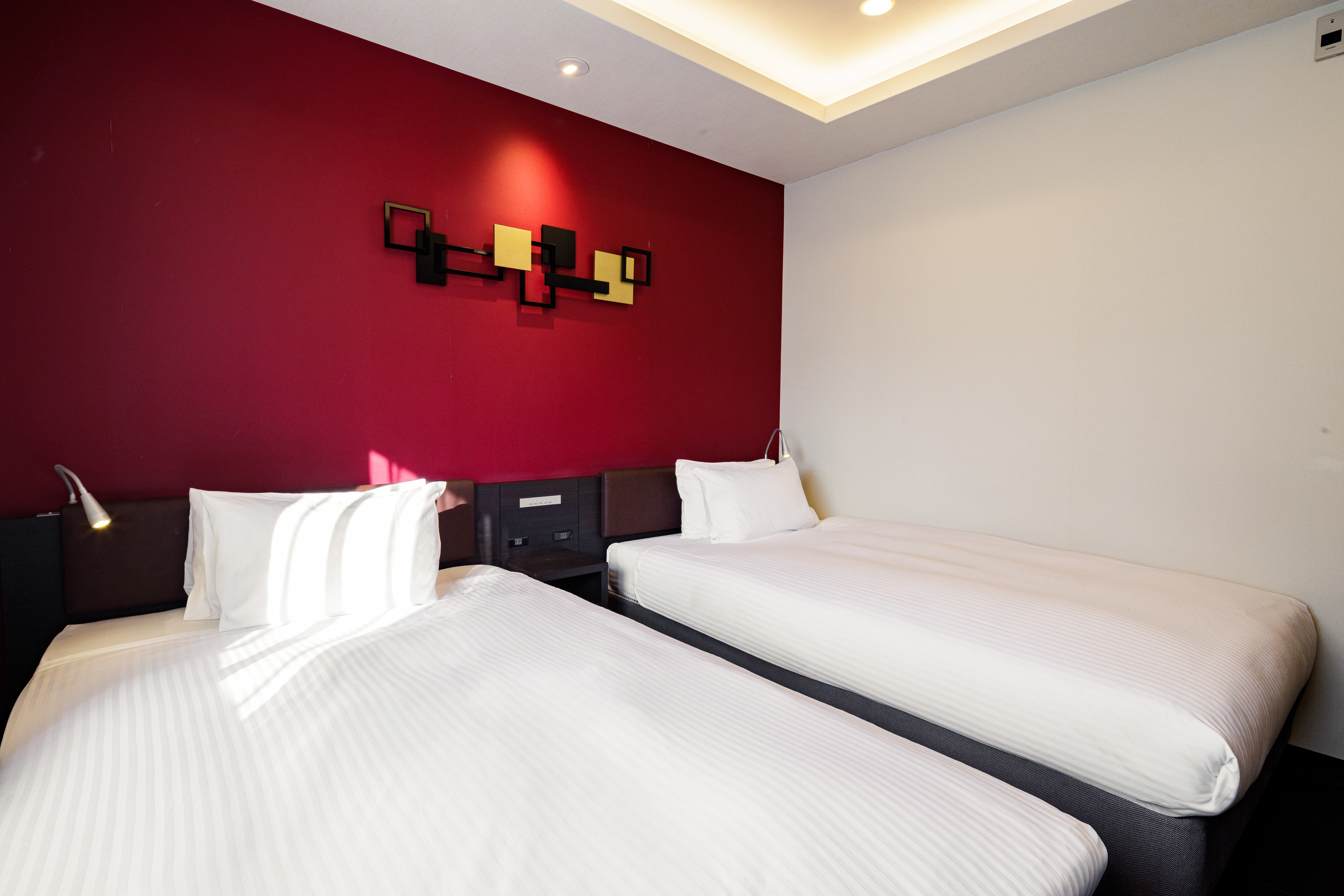 プレミアツイン