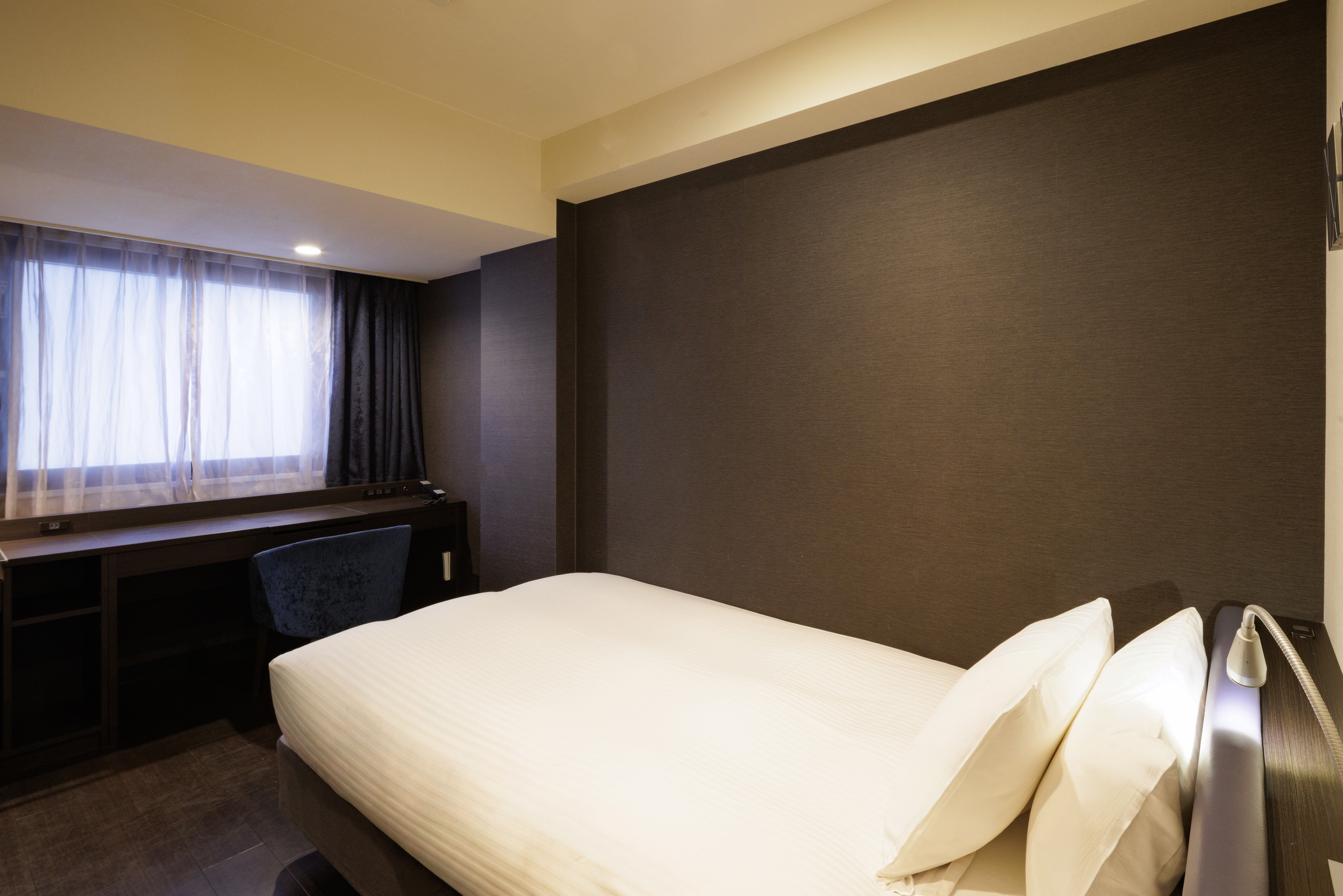 スタンダードセミダブル