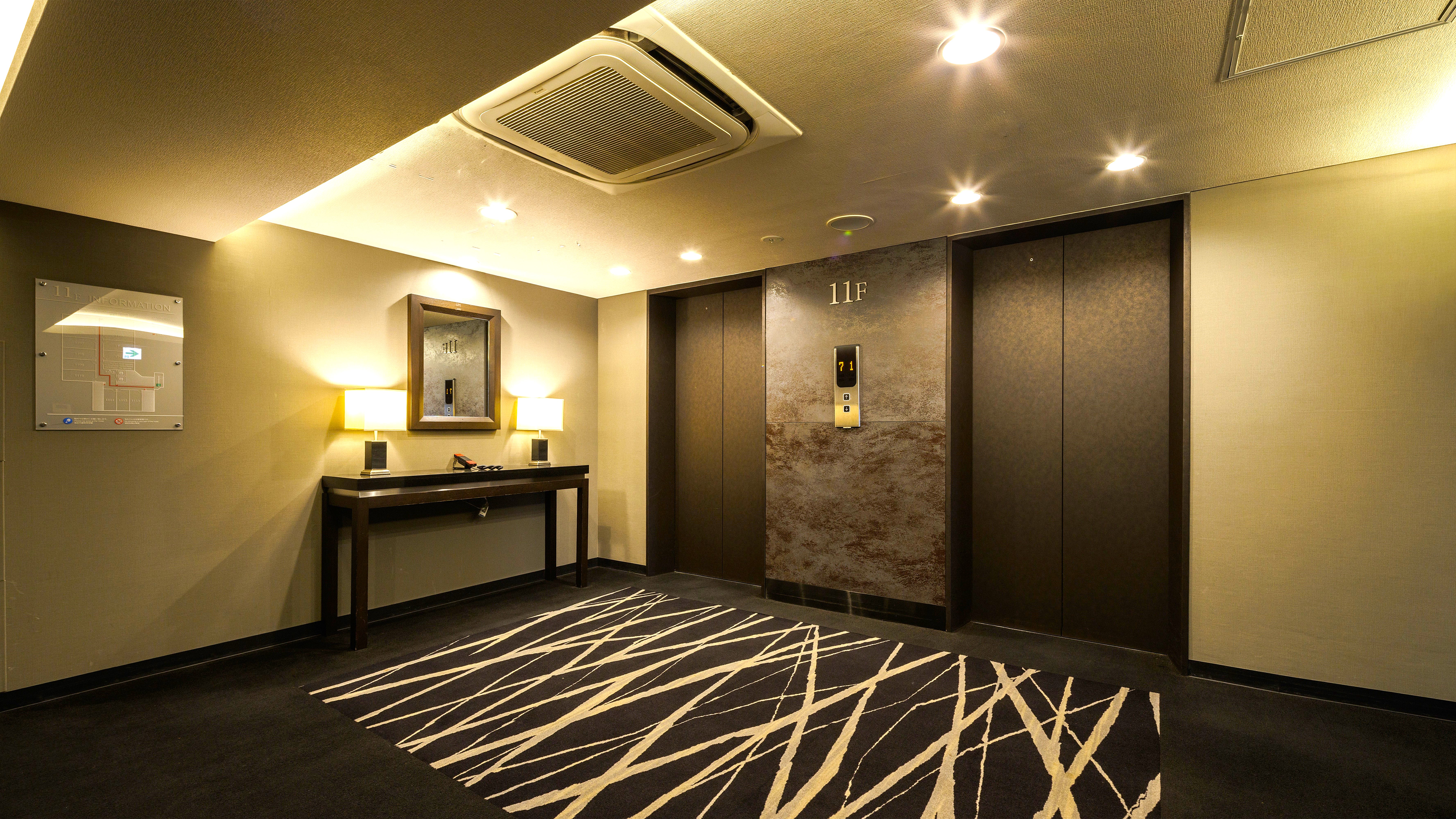 エレベーターホール