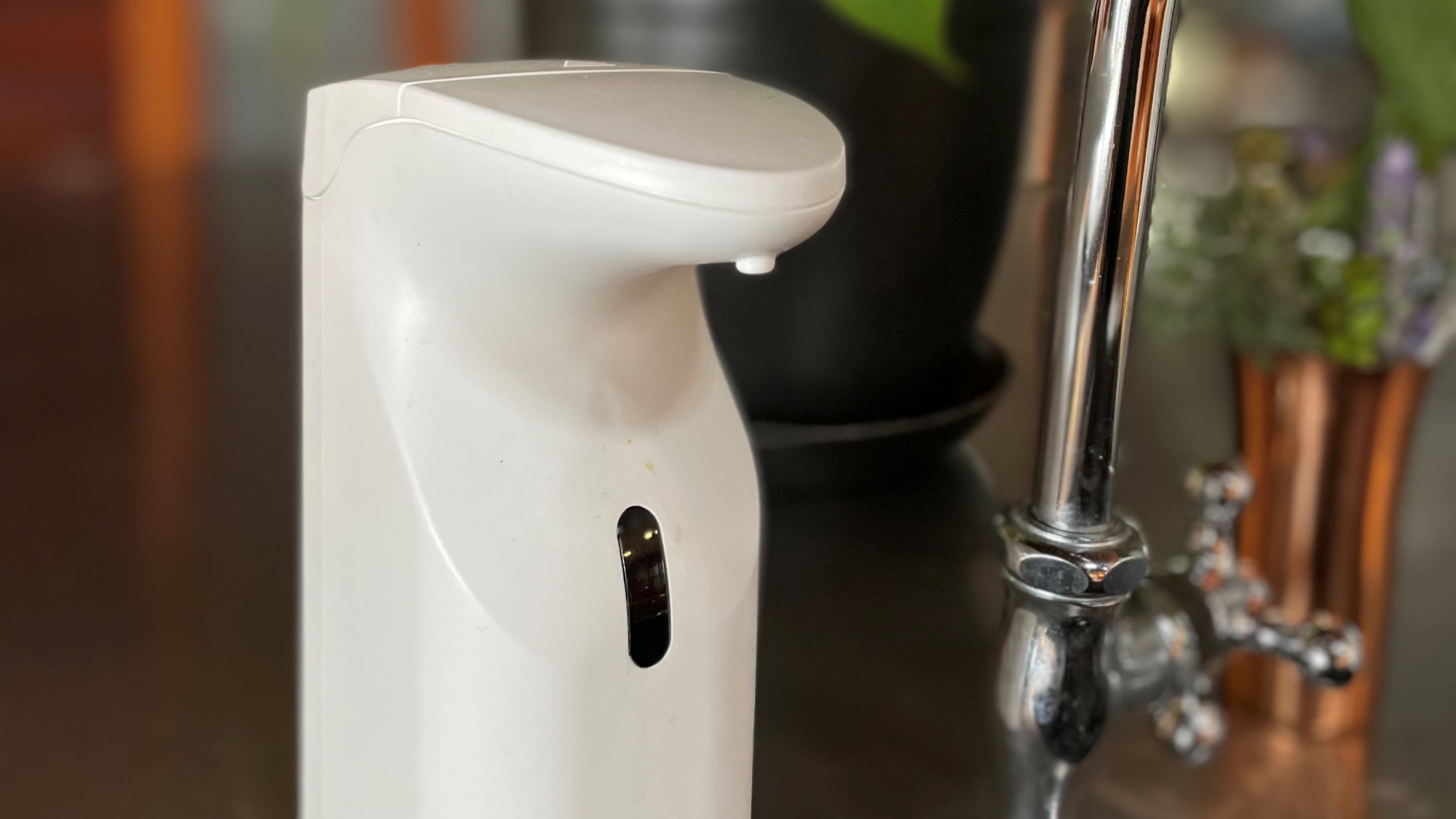 *【共通】ハンドソープディスペンサーをご用意しております