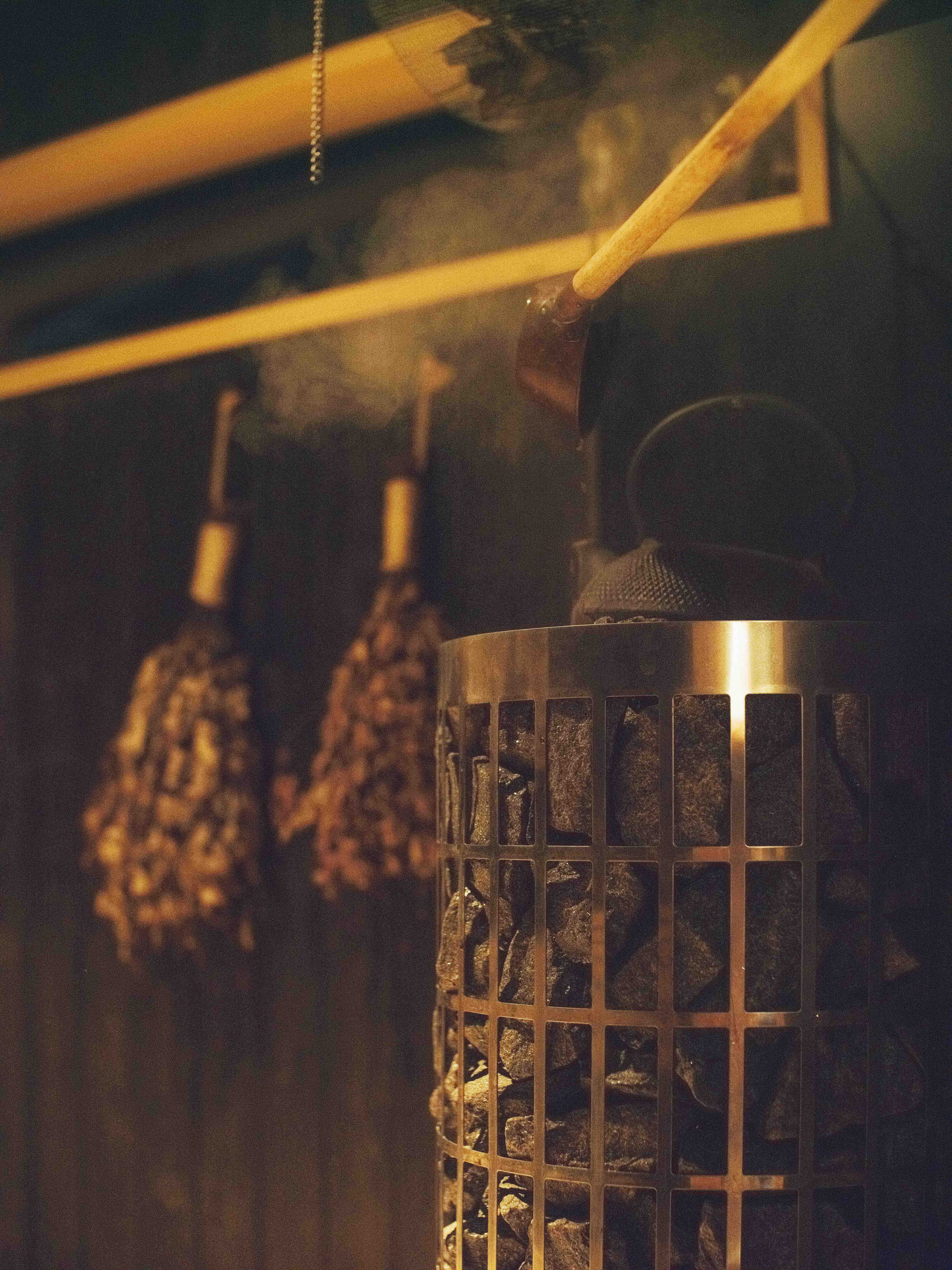 お茶のロウリュ体験