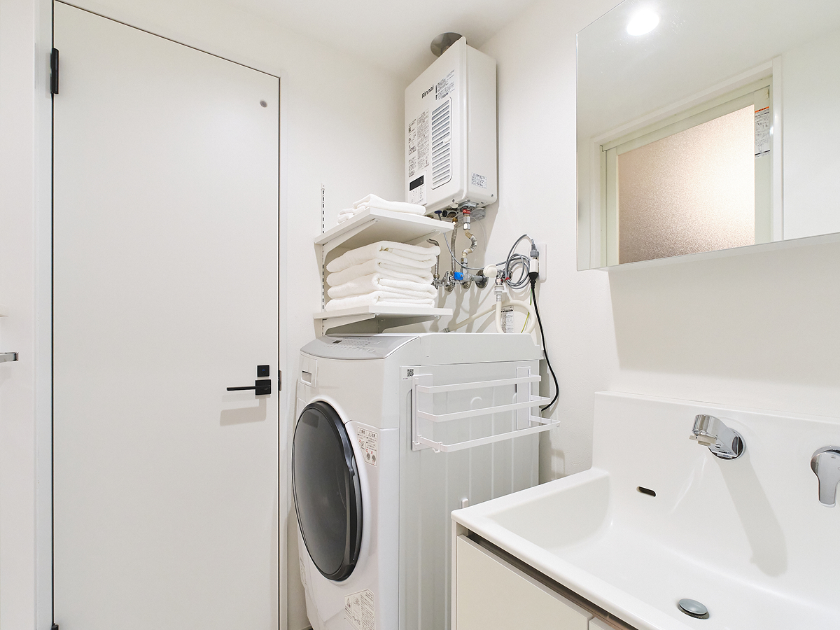 308　脱衣スペース・ランドリー