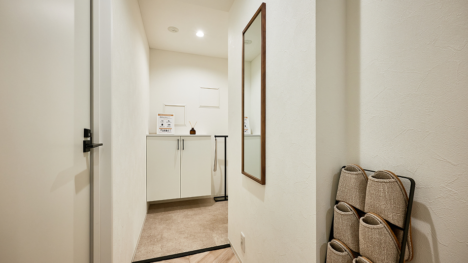 208◆白を基調とした明るいお部屋です