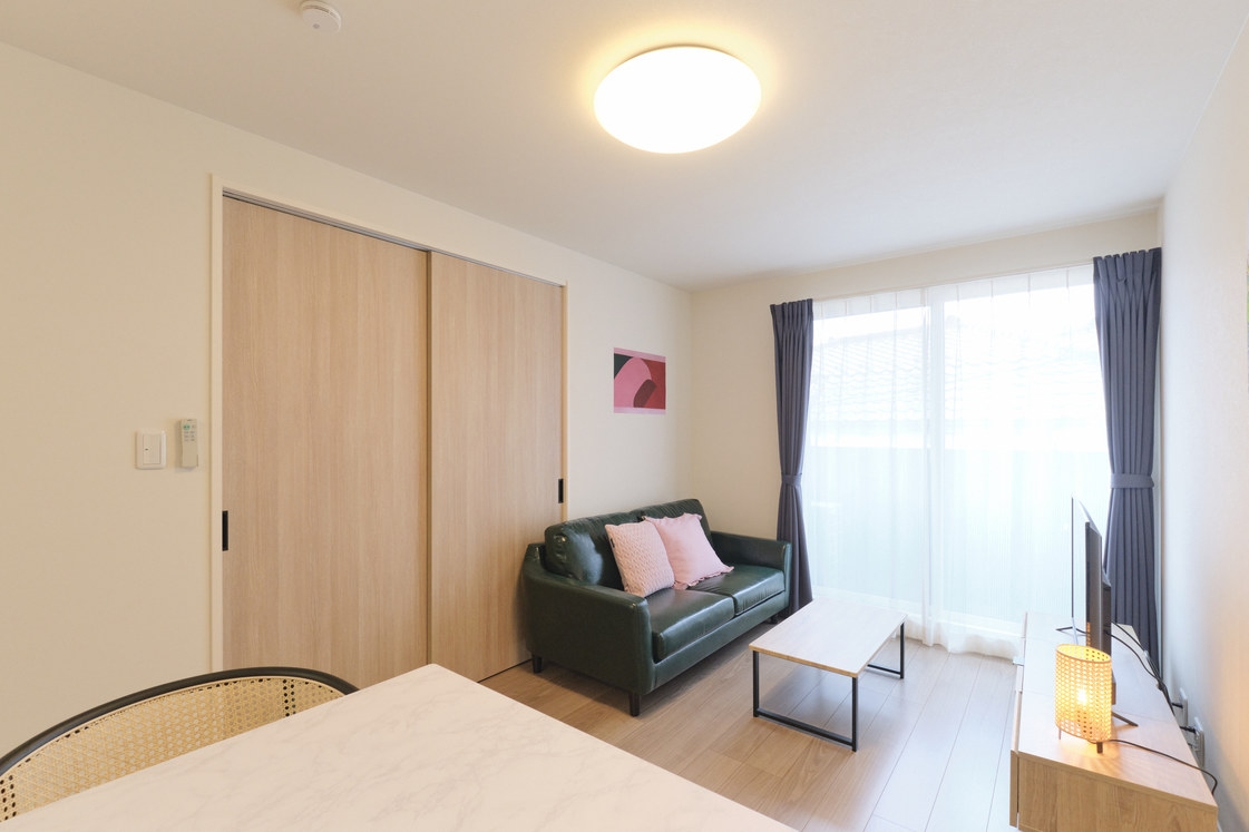 A*下北沢駅から徒歩3分/渋谷・新宿・吉祥寺まで1本/4名収容/Wi-Fi完備/素泊まりプラン