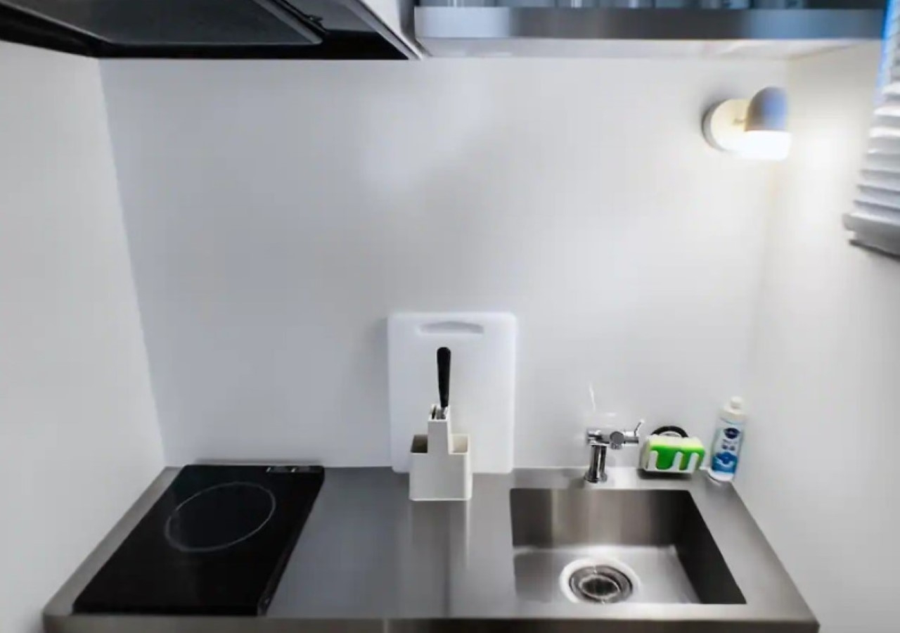 B＊浅草橋駅5分/秋葉原駅13分/1Rマンション/作業デスク/最大2名収容/WiFi完備