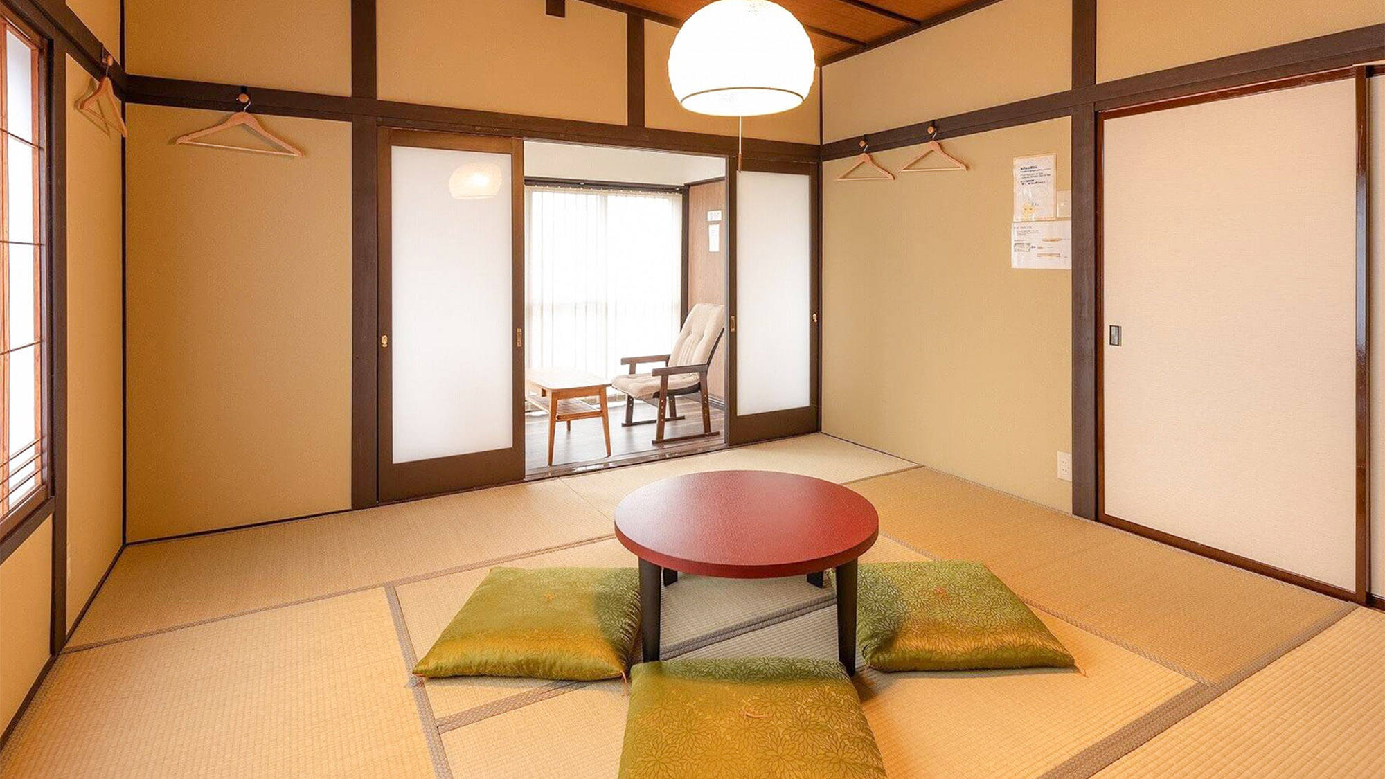 ・【はの部屋】心落ち着く畳のお部屋で思い思いの時間をお楽しみください