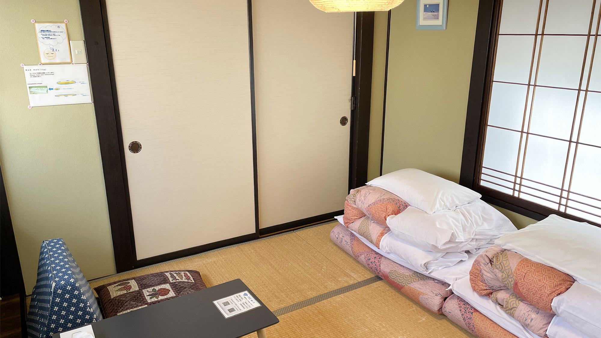 ・【ろの部屋】こじんまりとした隠れ家のようなお部屋　落ち着きのある空間でリラックス