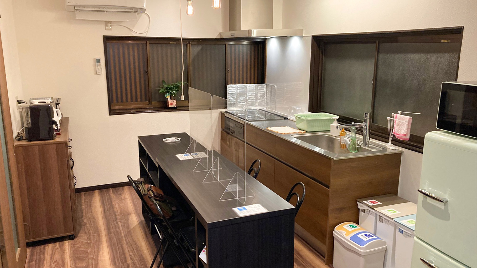 ・【ダイニングキッチン】地元の食材で腕を振るう　旅の選択肢が広がるキッチン