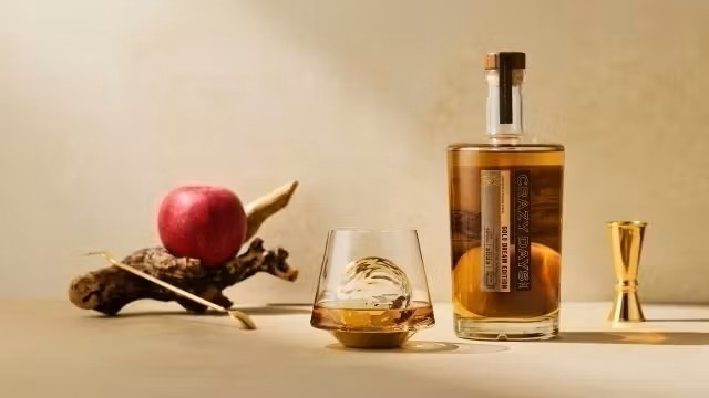 【試飲付き】シードルもブランデーも楽しめる♪青森りんごを五感で感じるりんご酒工場見学プラン