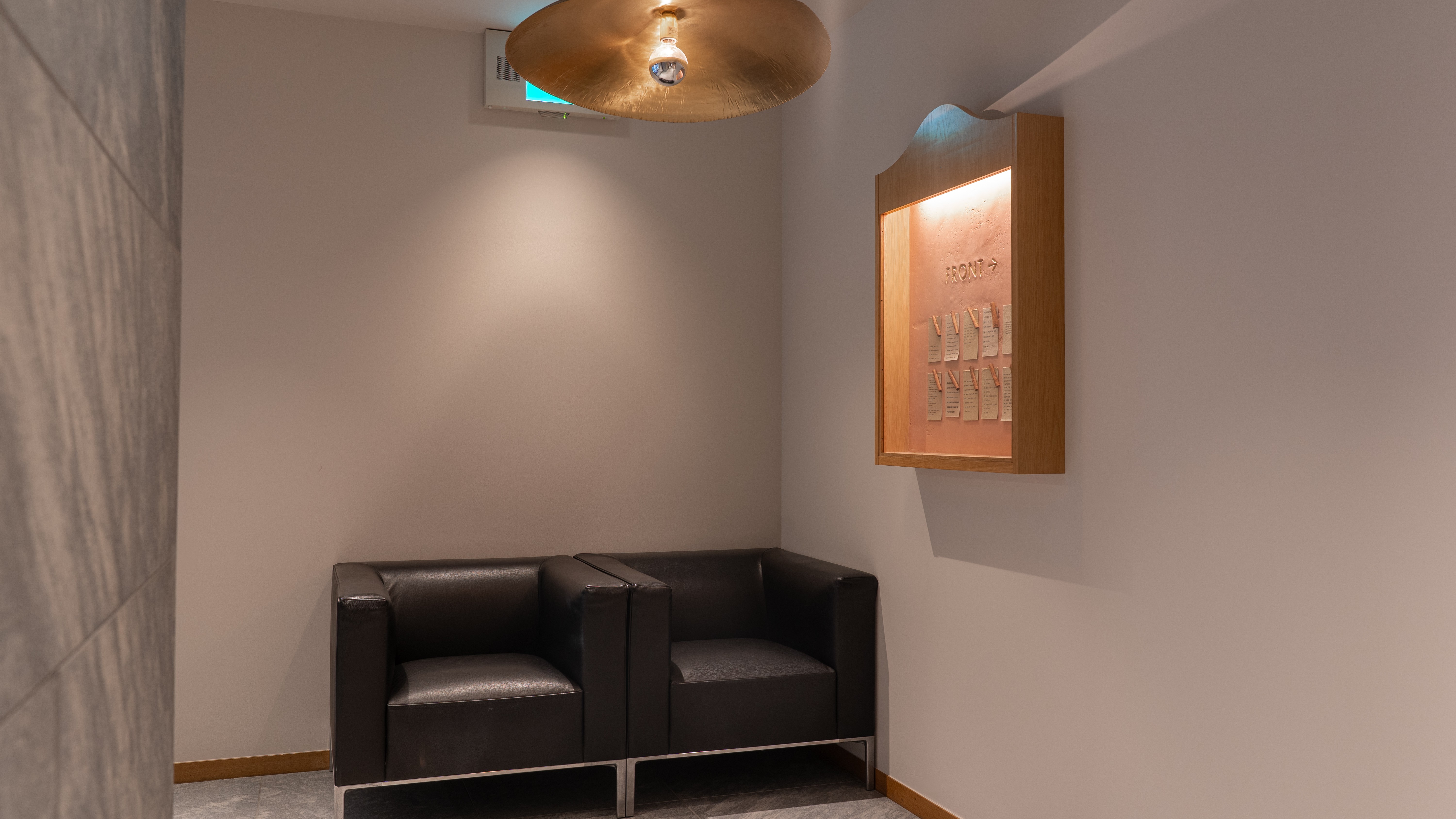 エントランス通路