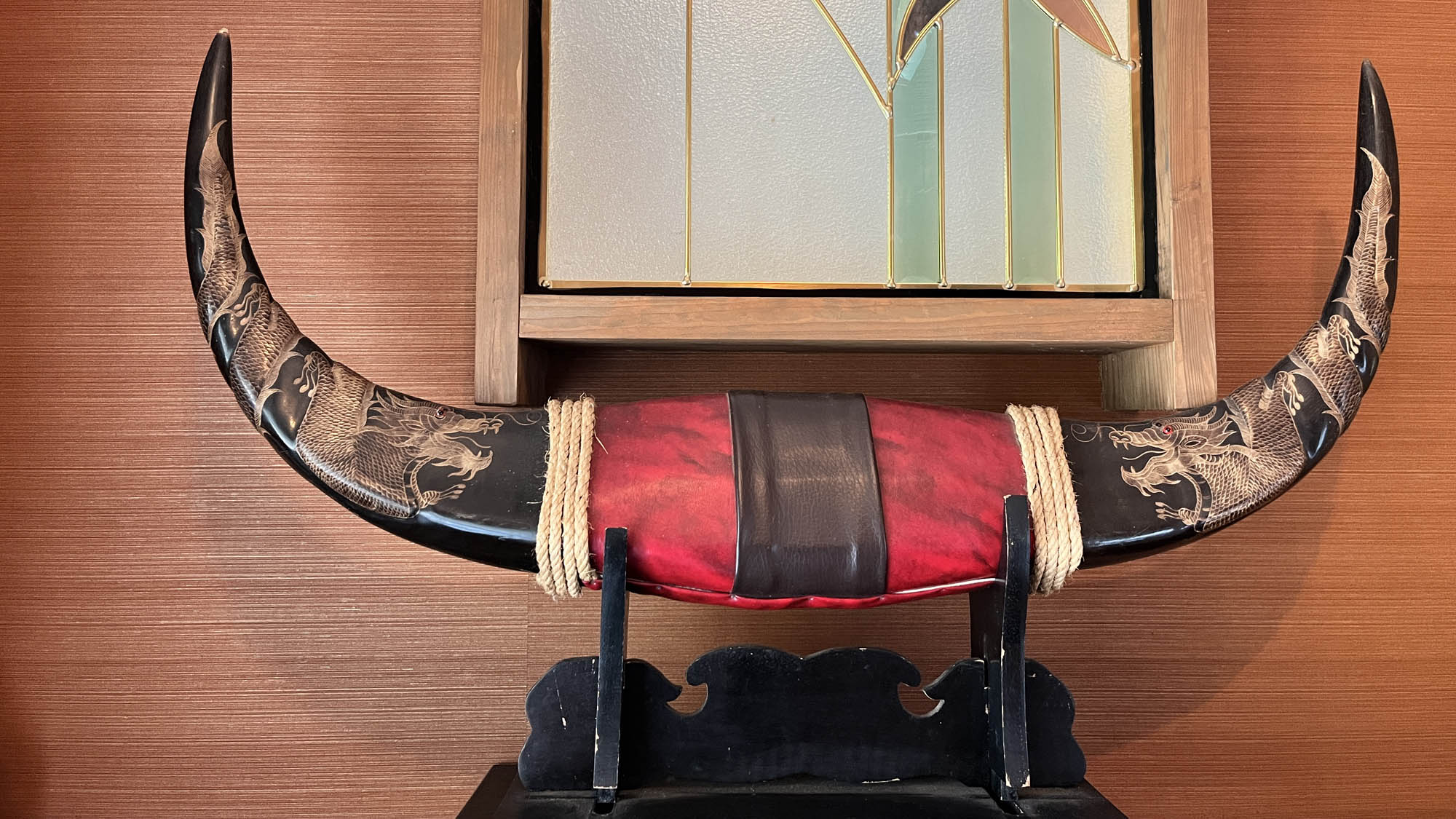 【離れ】骨董品が空間を彩ります